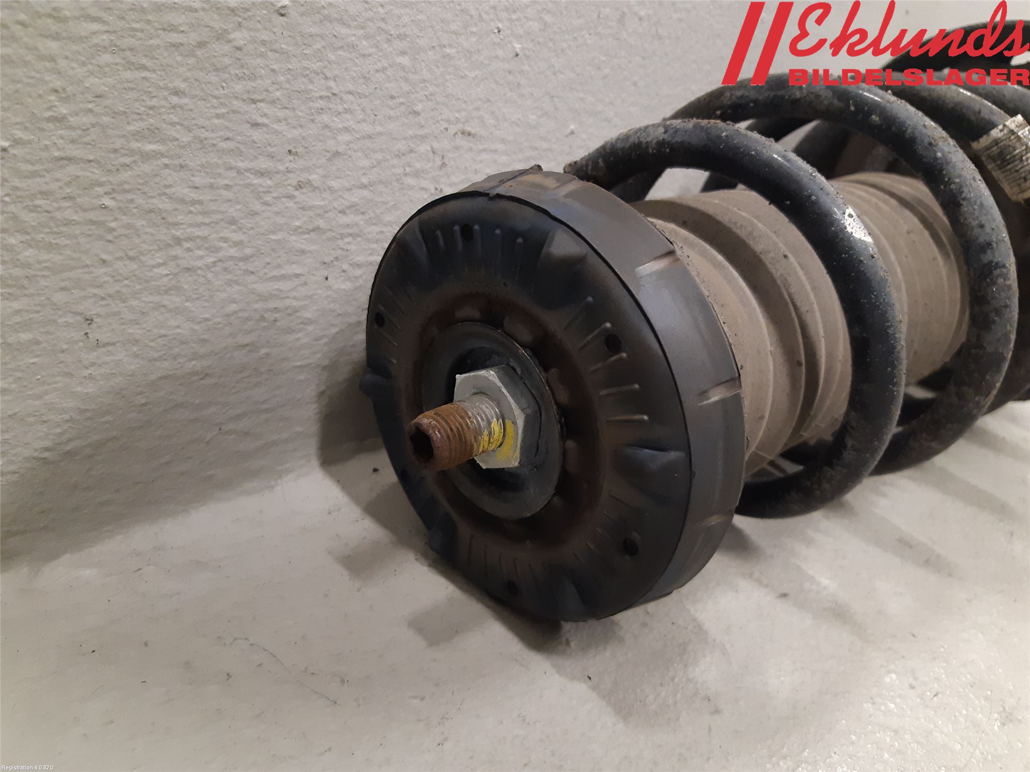 Opel ASTRA J 10-15 Fjäderben Fram Höger