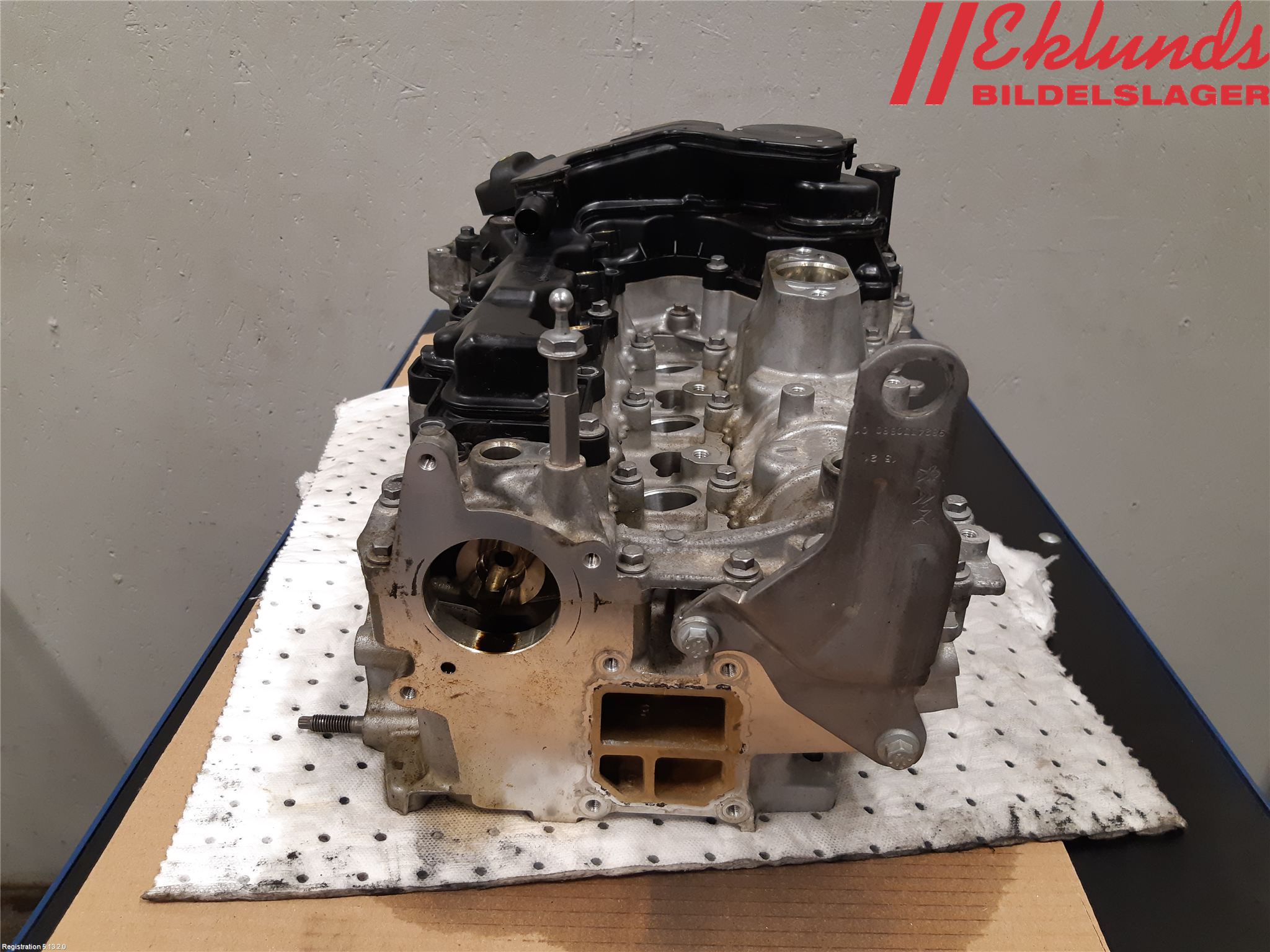 Peugeot 3008 17-24 Topplock Bensin