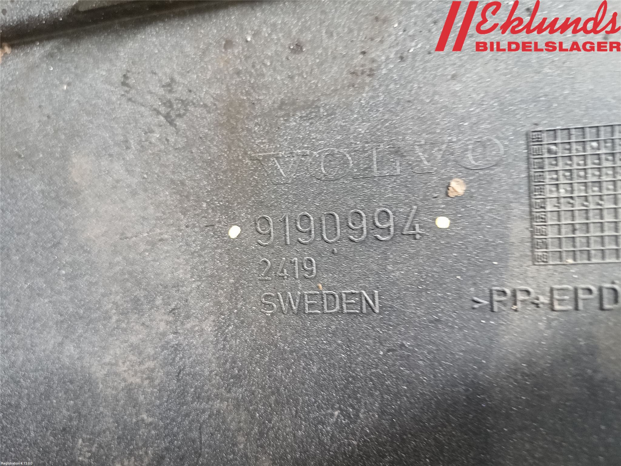 Volvo V70 00-04 Stötfångarbeklädnad Bak