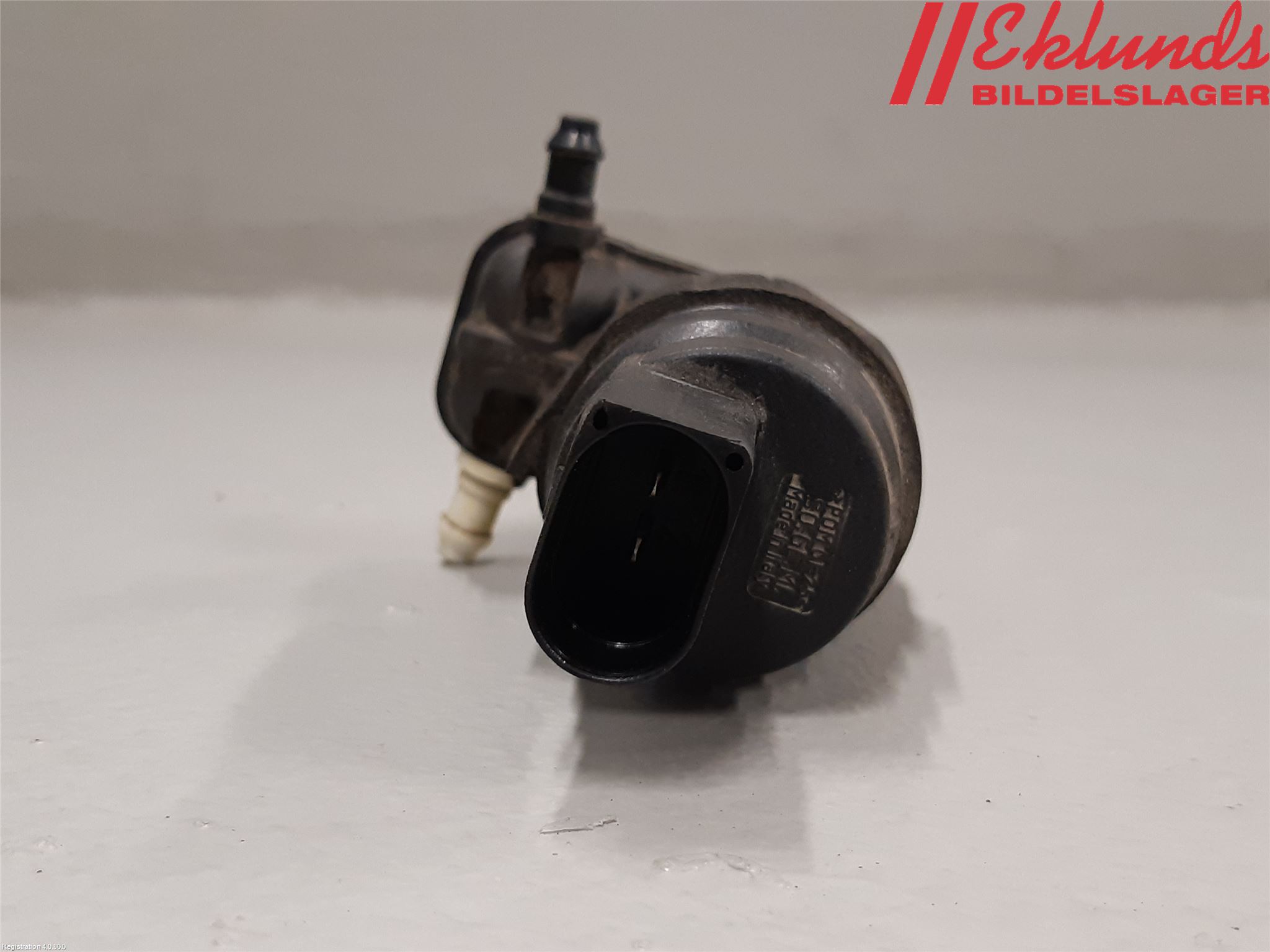 Audi A4 12-15 Spolarpump Vindruta