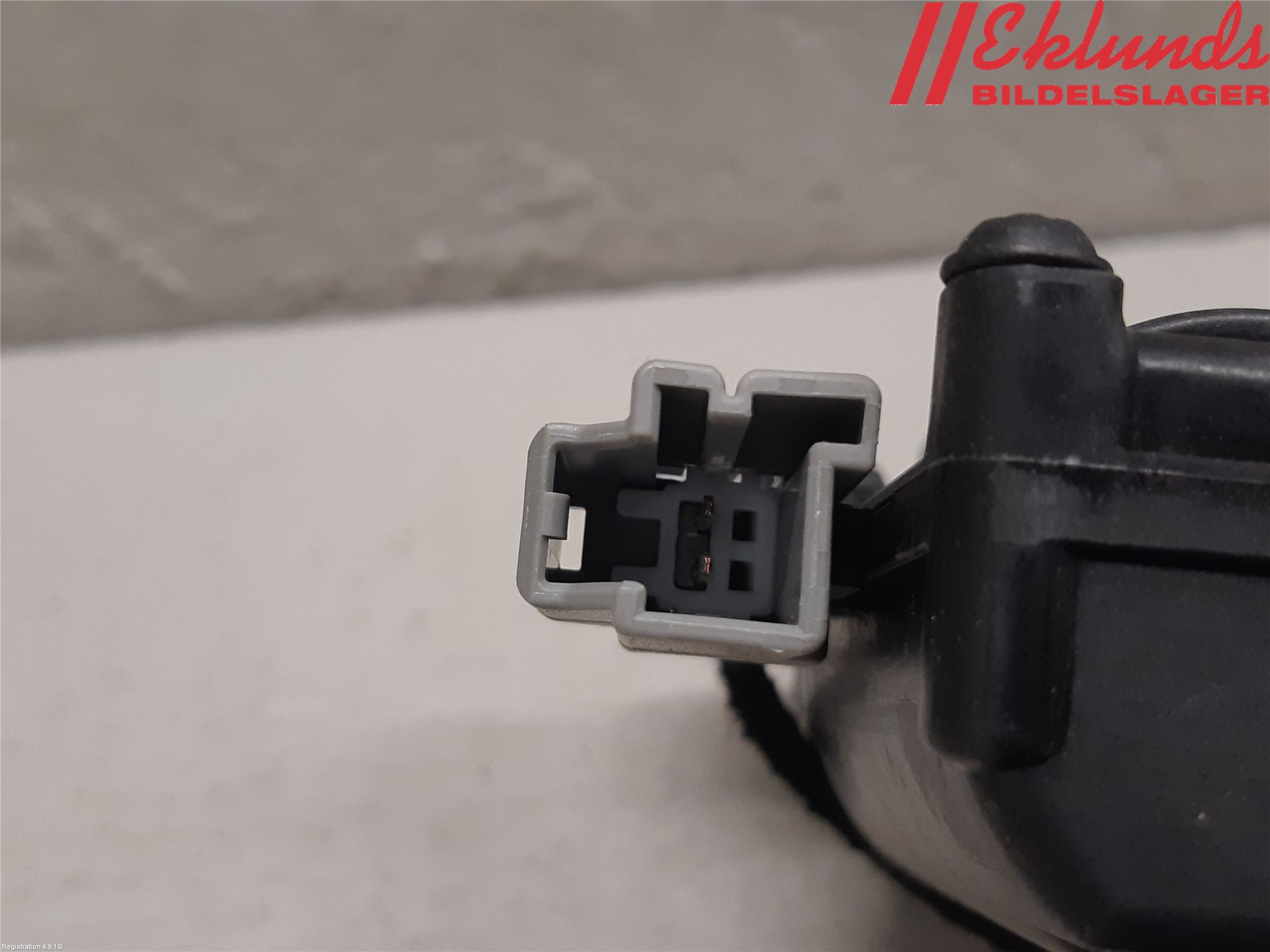 Volvo V90 17->> Låskista Baklucka