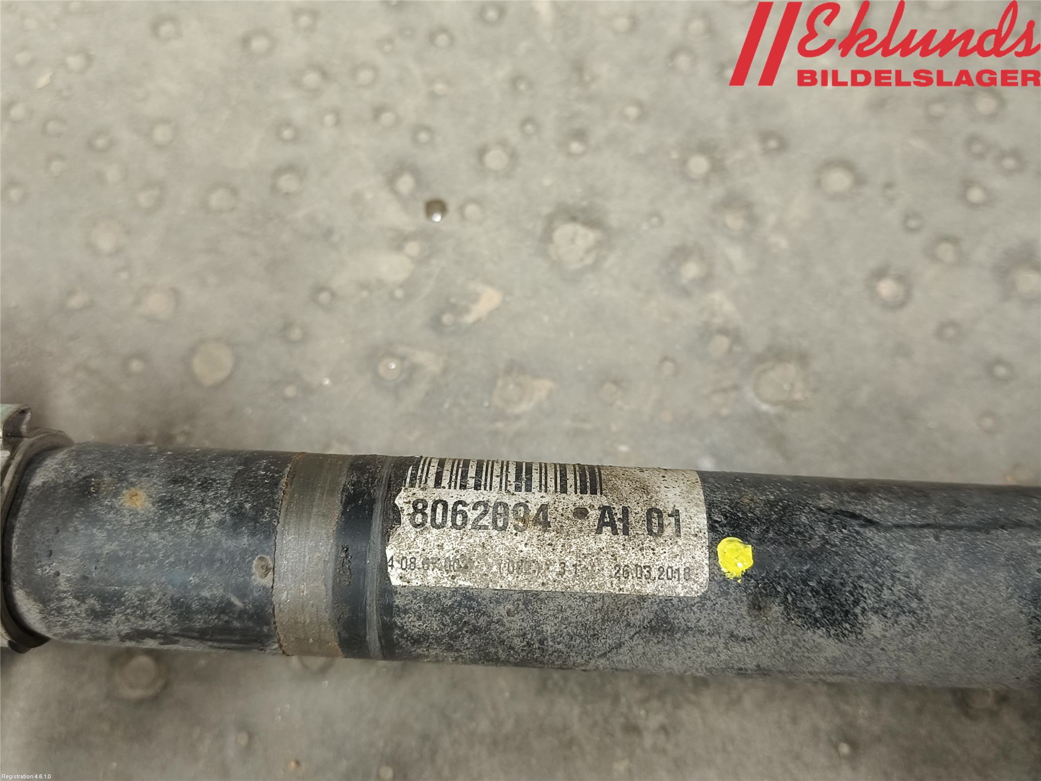 BMW 5 G30/G31/F90 17-23 Drivaxel Fram Höger