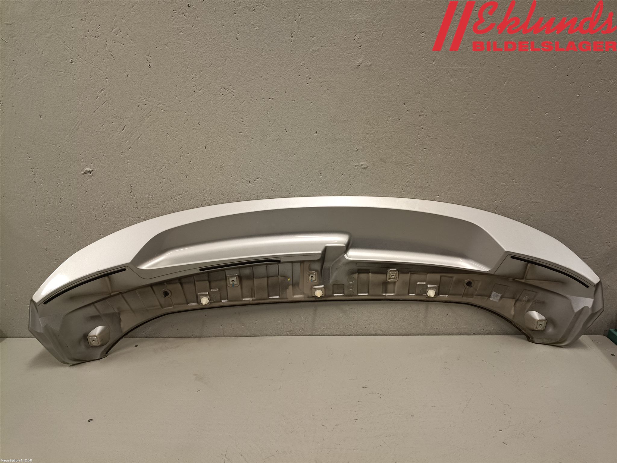 Mitsubishi ECLIPS CROSS Spoiler Baklucka