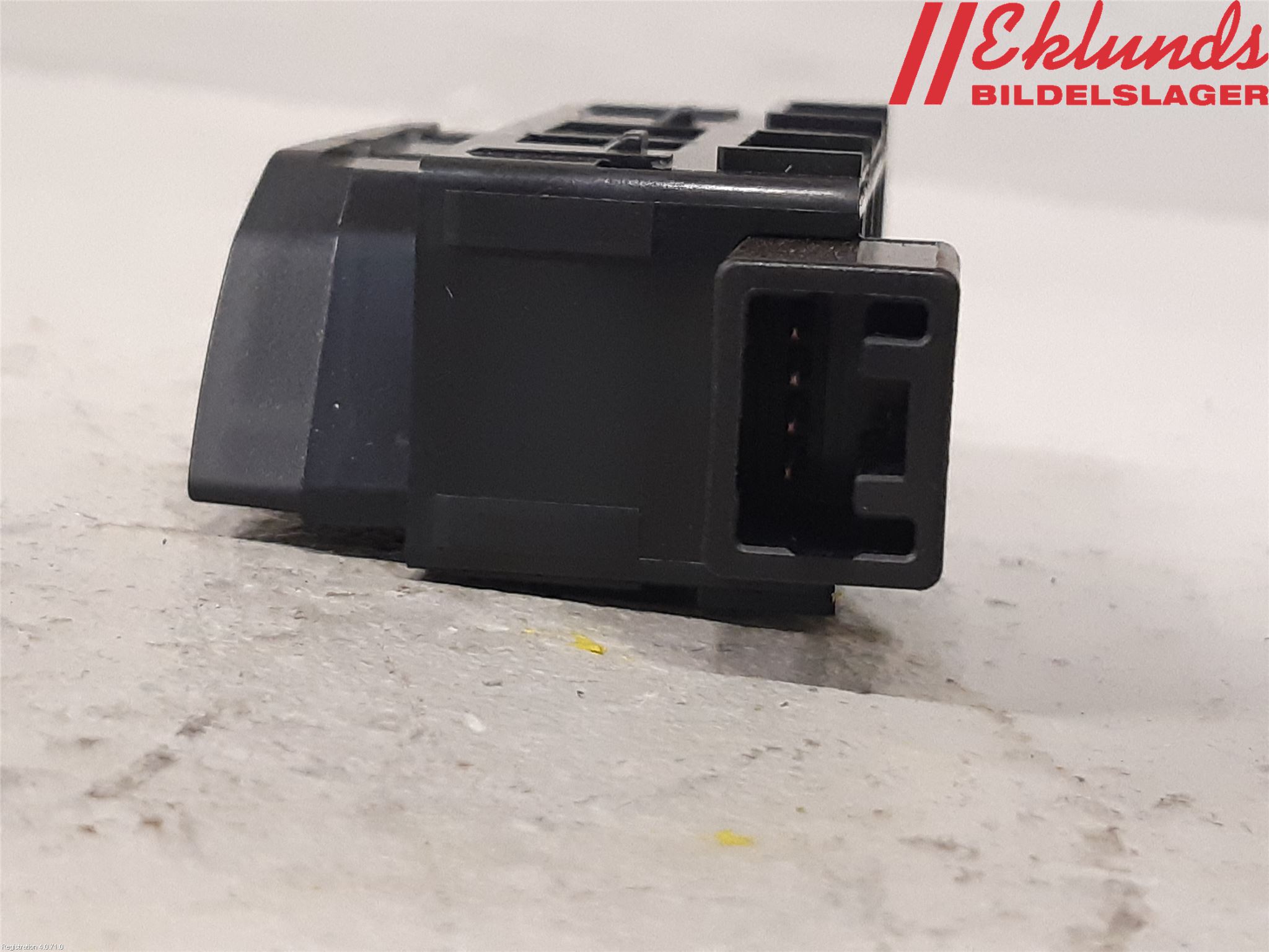 Toyota RAV4 19- Strömställare Stolminne