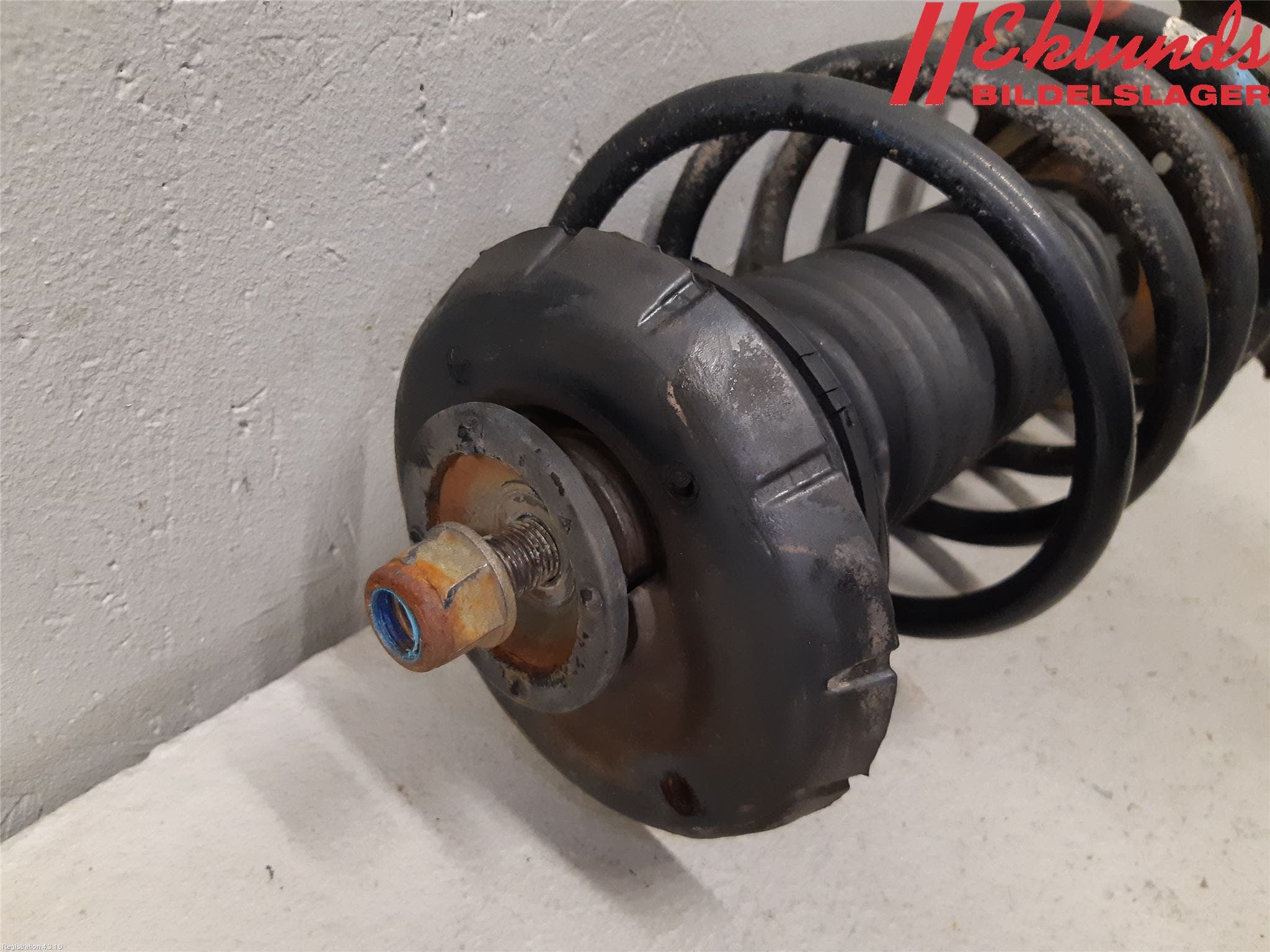 Peugeot 208 12-15 Fjäderben Fram Höger