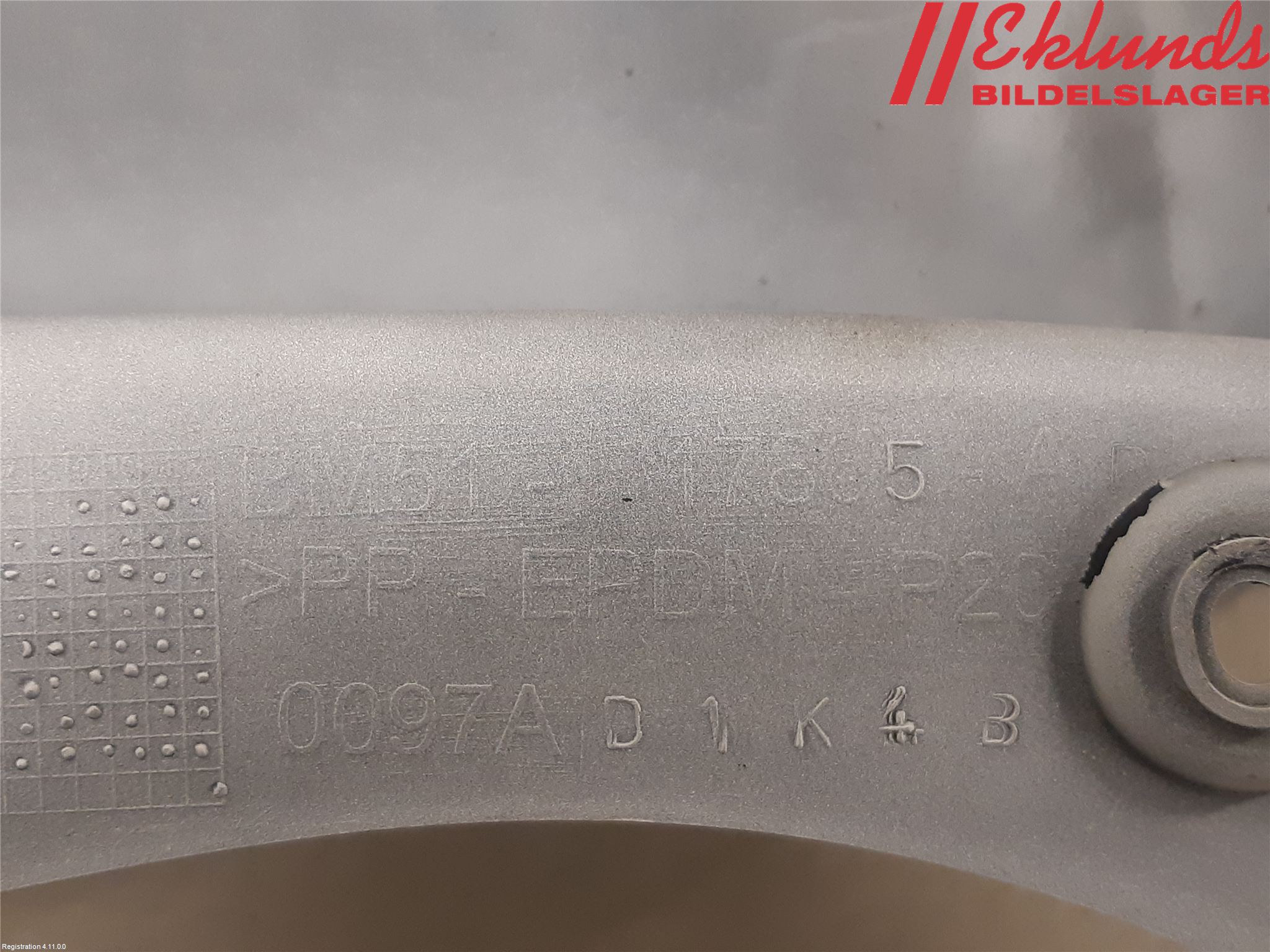 Ford FOCUS 15-18 Stötfångardel Bak Vä