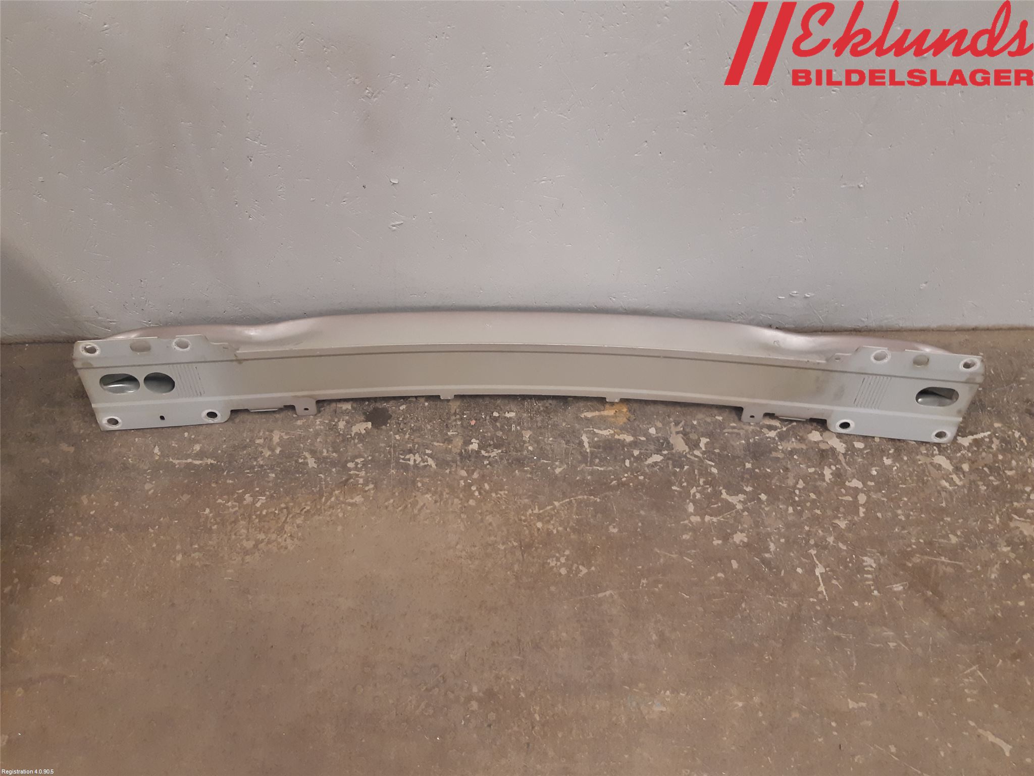 Volvo V70 08-13 Stötfångarbalk Fram