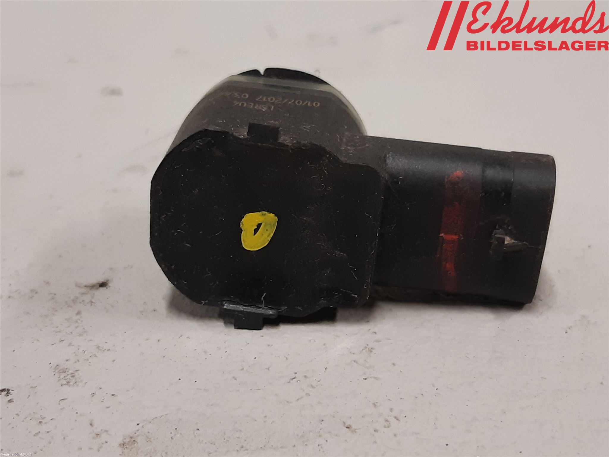 Volvo V40 CROSS COUNTRY 13-19 Parkeringshjälp Backsensor