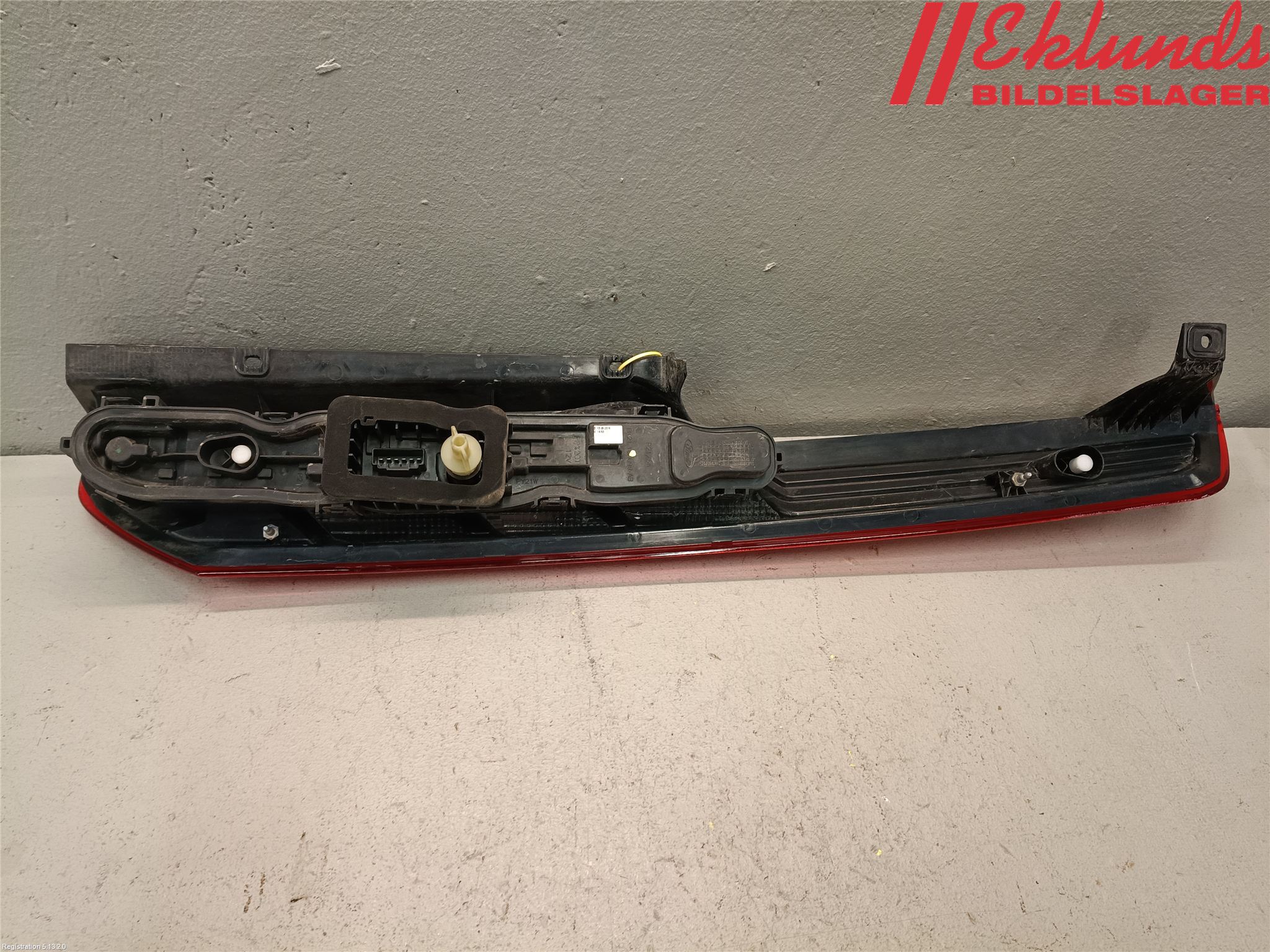 Ford TRANSIT SKÅP/BUSS 14-22 Bakljus Vänster