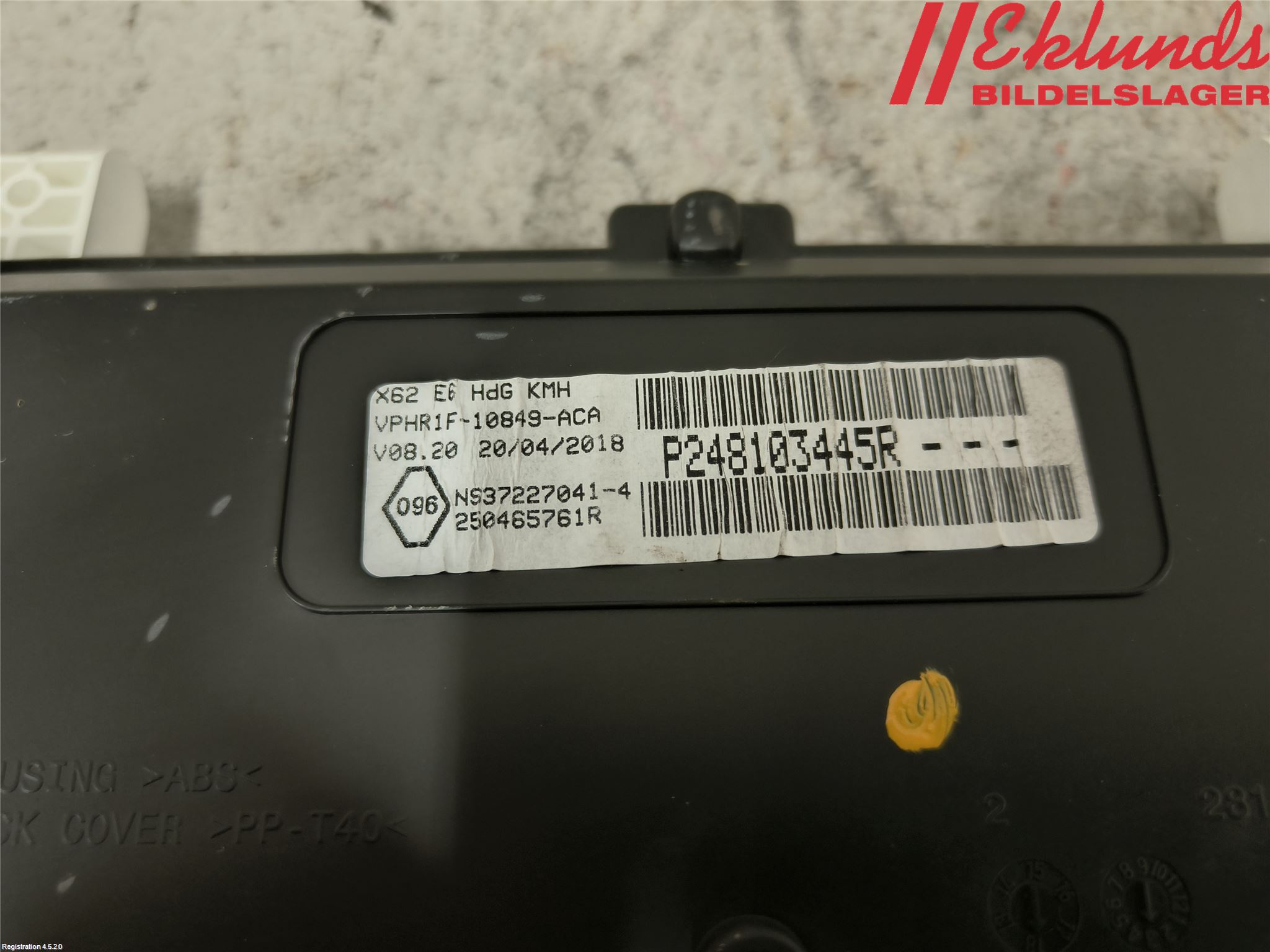 Nissan NV400 12-24 Instrumentbräda