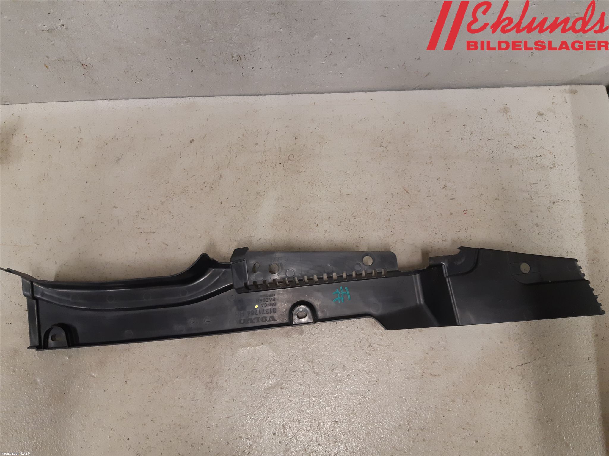 Volvo XC90/RECHARGE 16- Täckplast Front