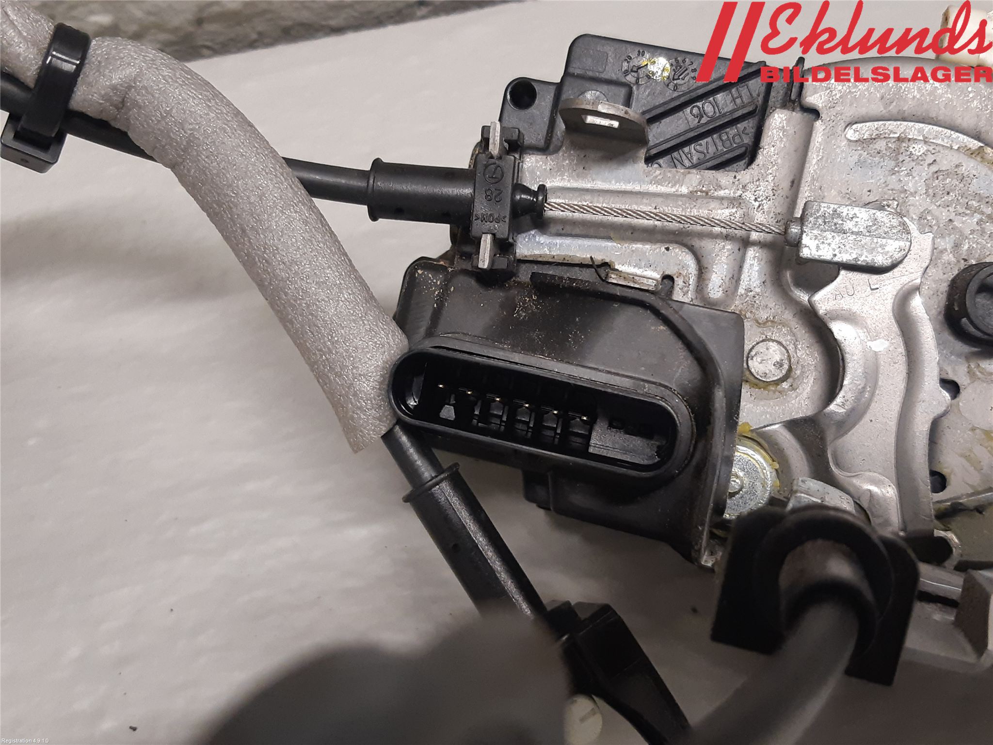 Volvo V40 12-19 Låskista-Dörrlås