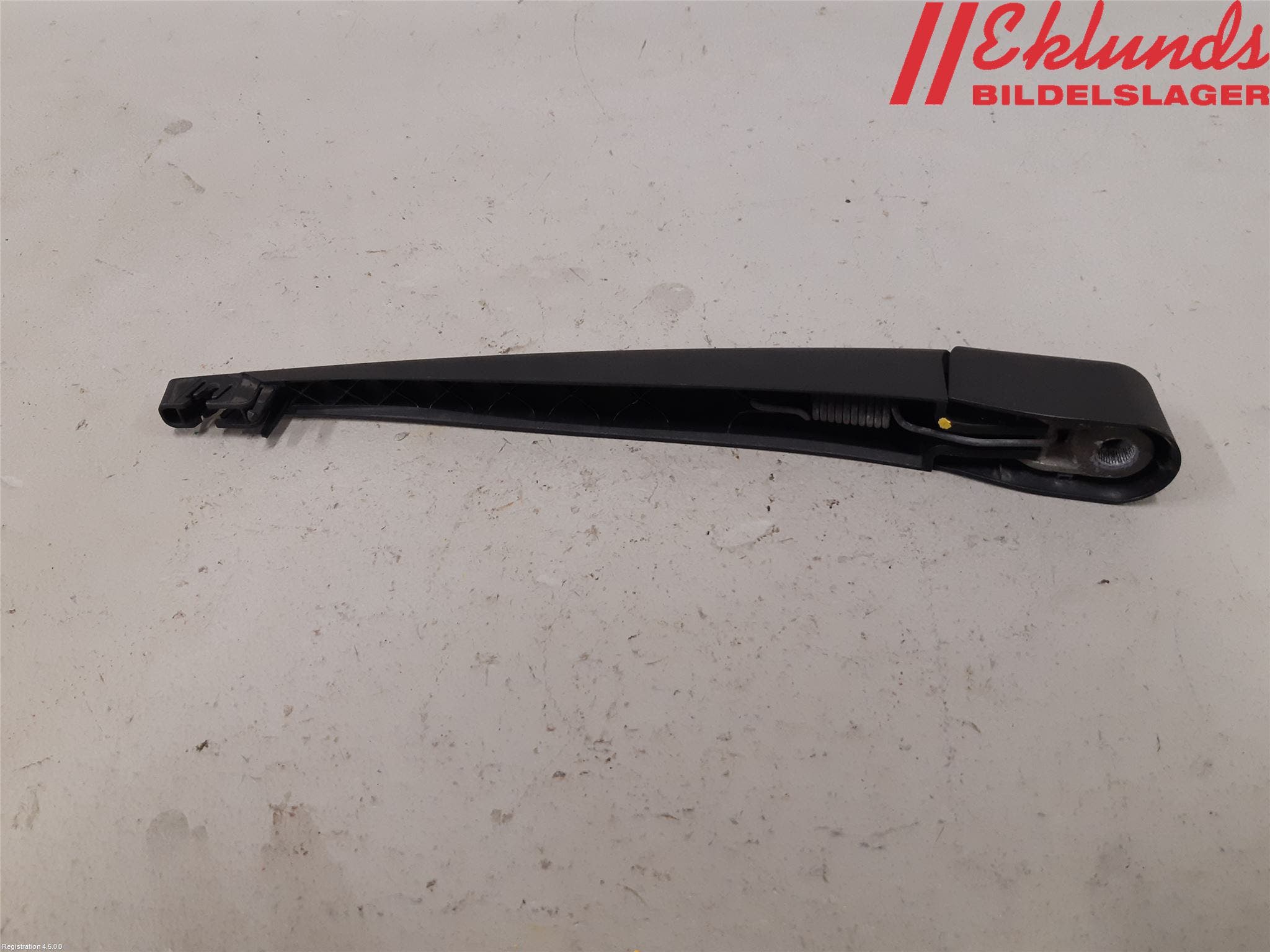 Volvo V60 CROSS COUNTRY 16-18 Torkararm-Bakruta