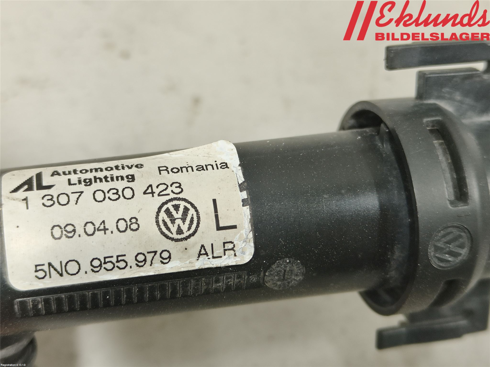 Volkswagen VW TIGUAN 07-16 Spolarmunstycke Strålkastare