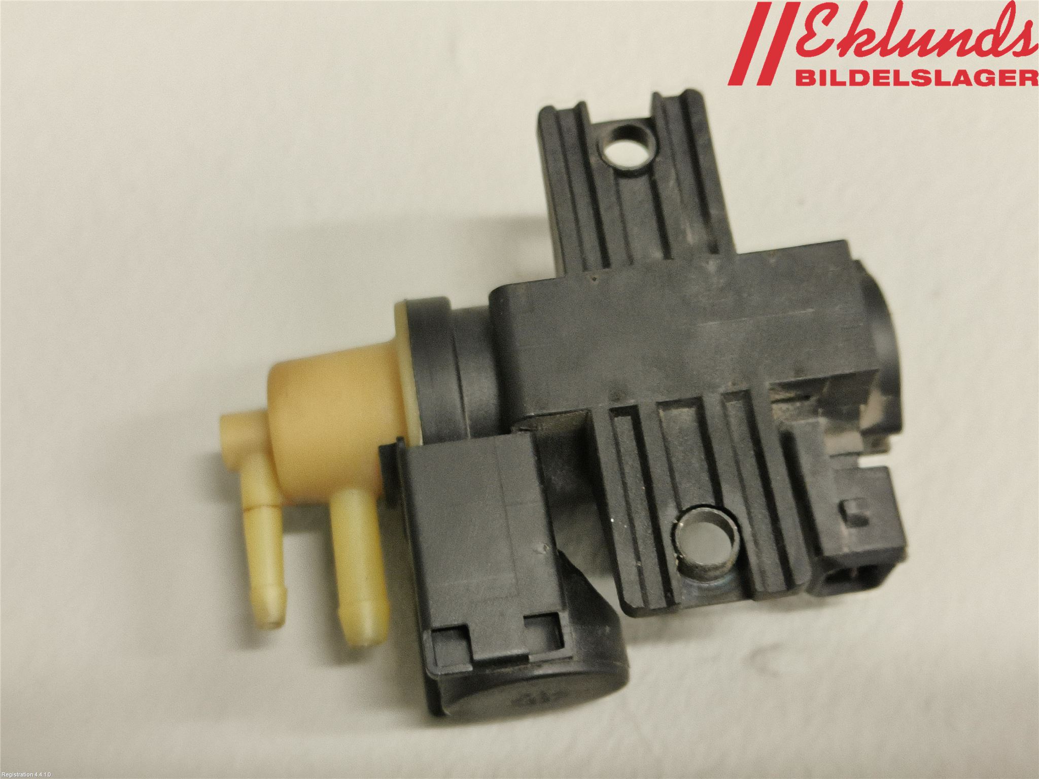 Nissan QASHQAI 14-17 Vakuumventil