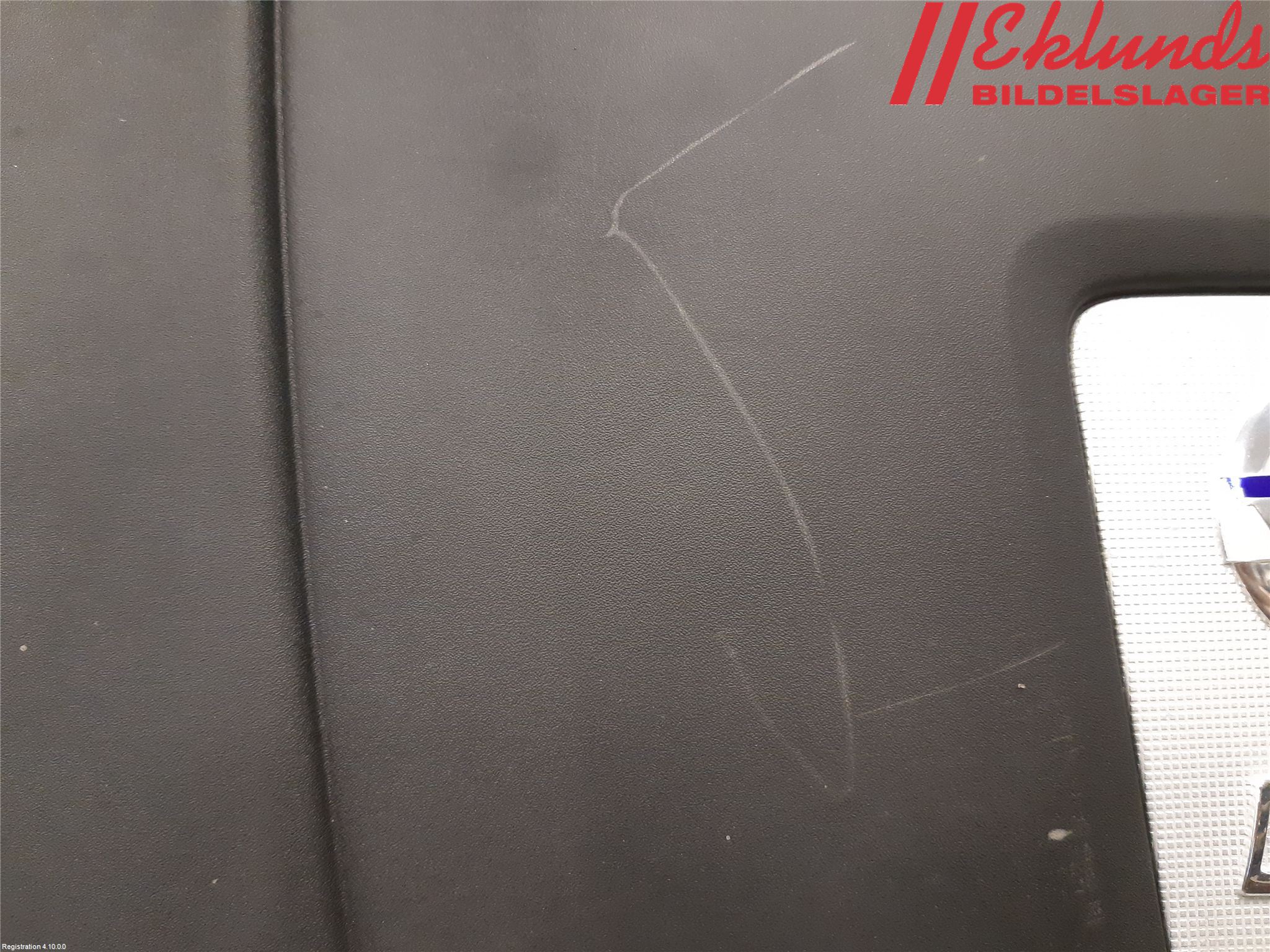 Volvo V70 08-13 Motorkåpa