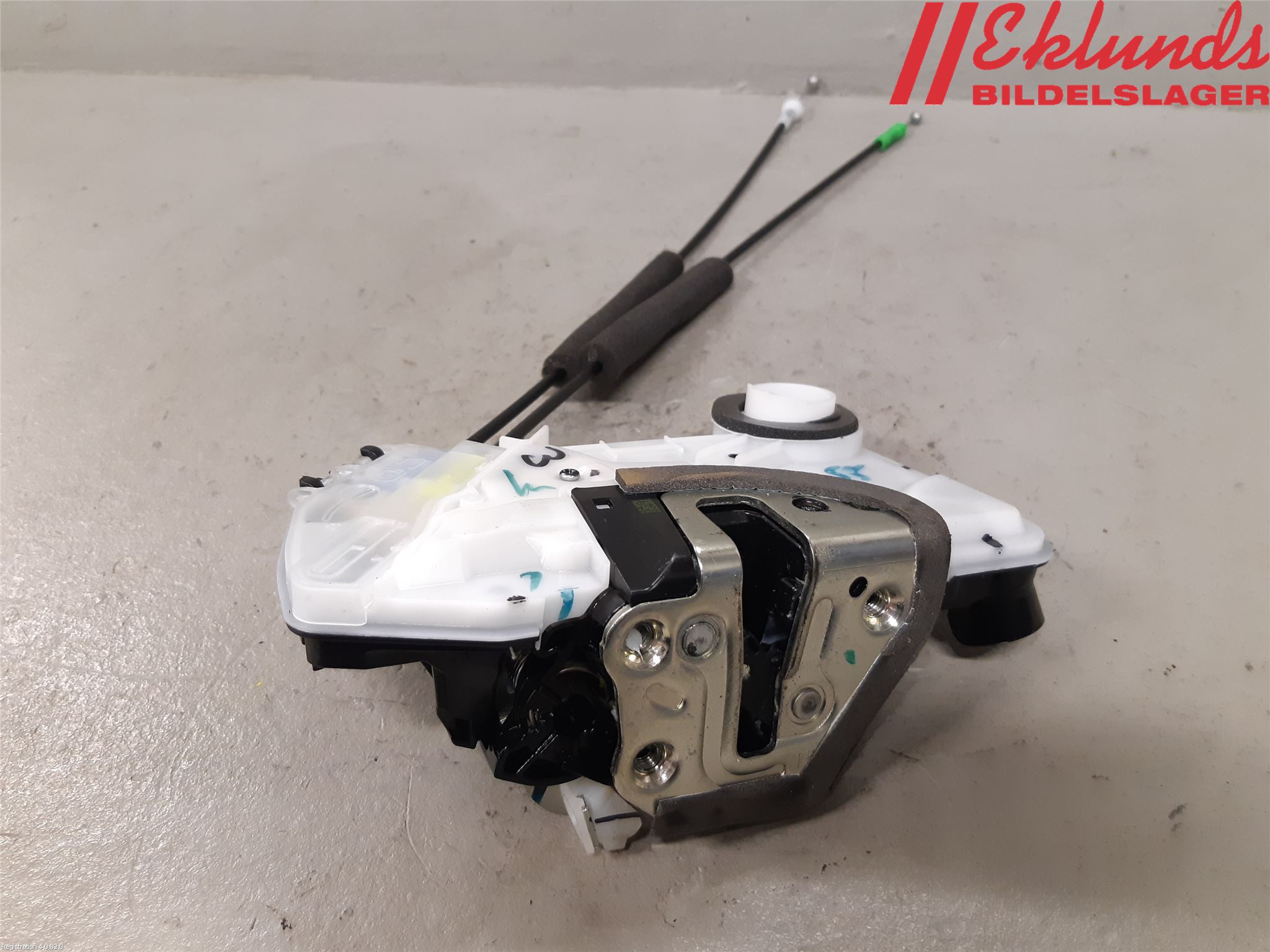 Toyota COROLLA 19- Låskista-Dörrlås