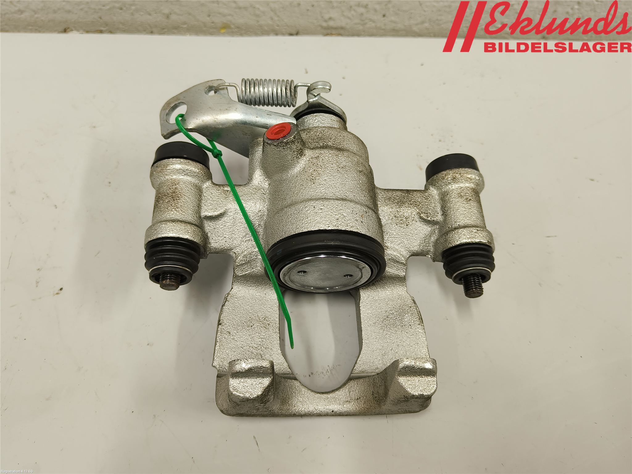 Opel MOVANO B 10-22 Bromsok Bak Höger