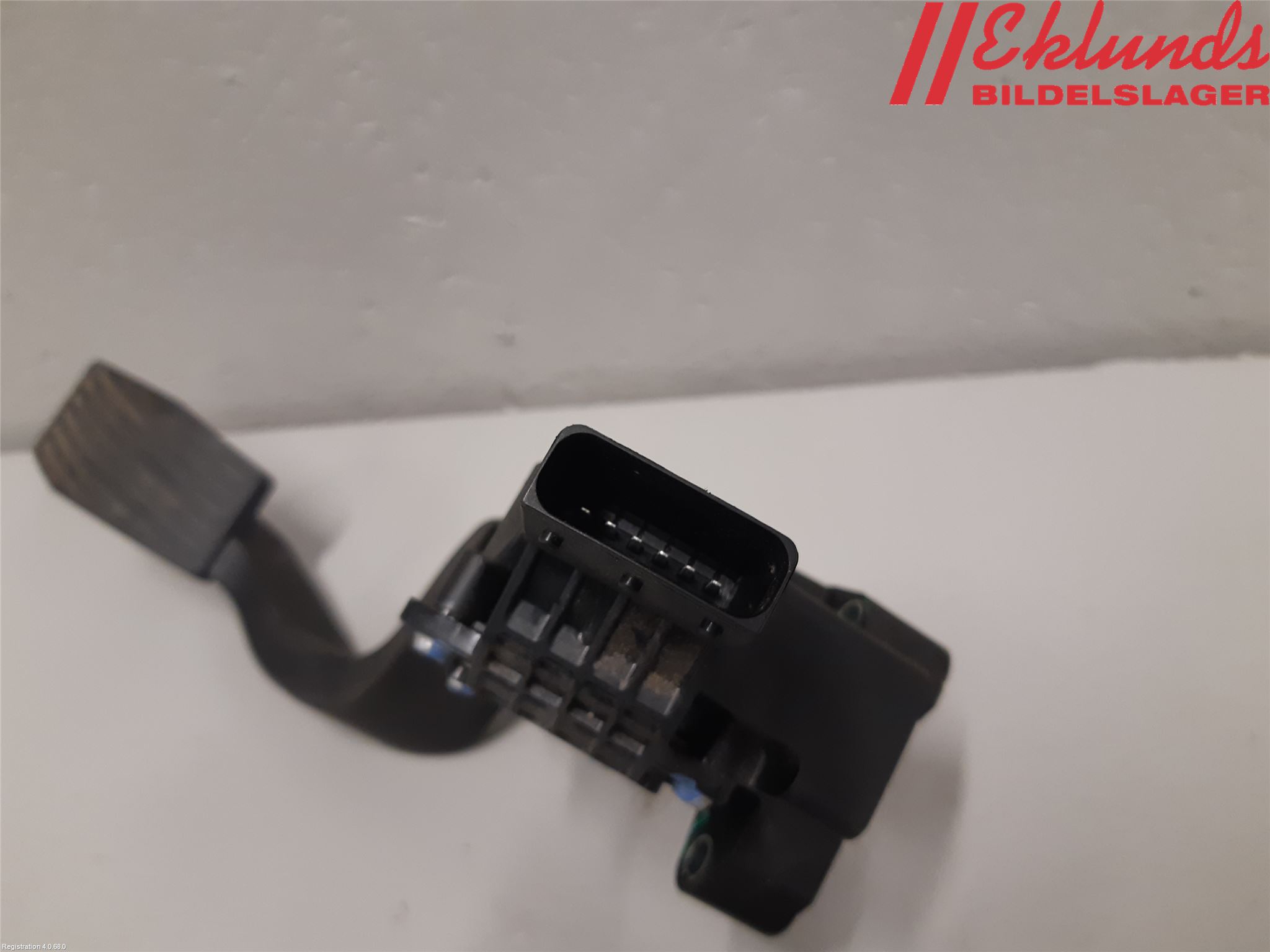 Opel COMBO D 12-18 Gaspedal