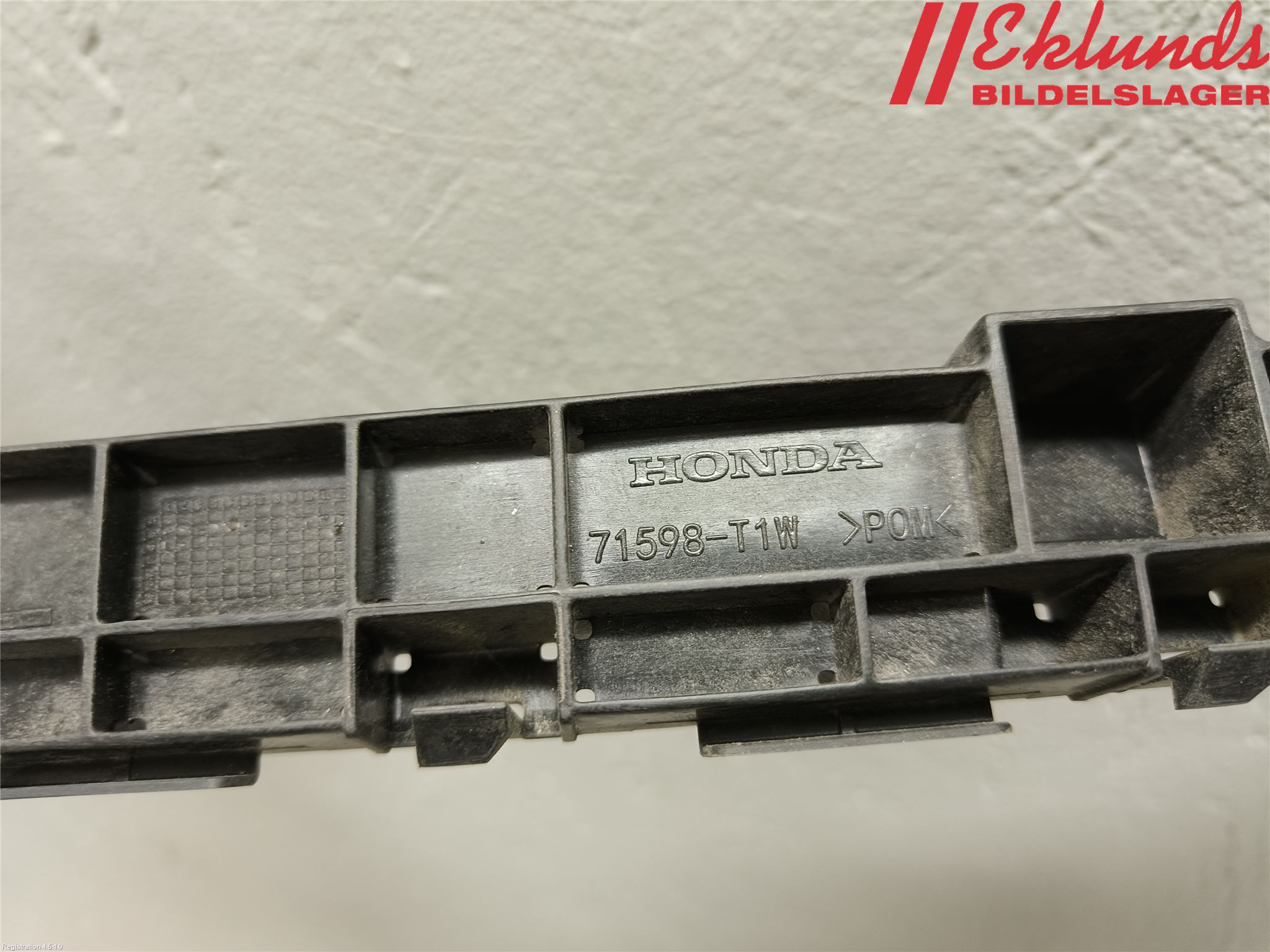 Honda JAZZ 15-20 Stötfångarfäste Bak Vä