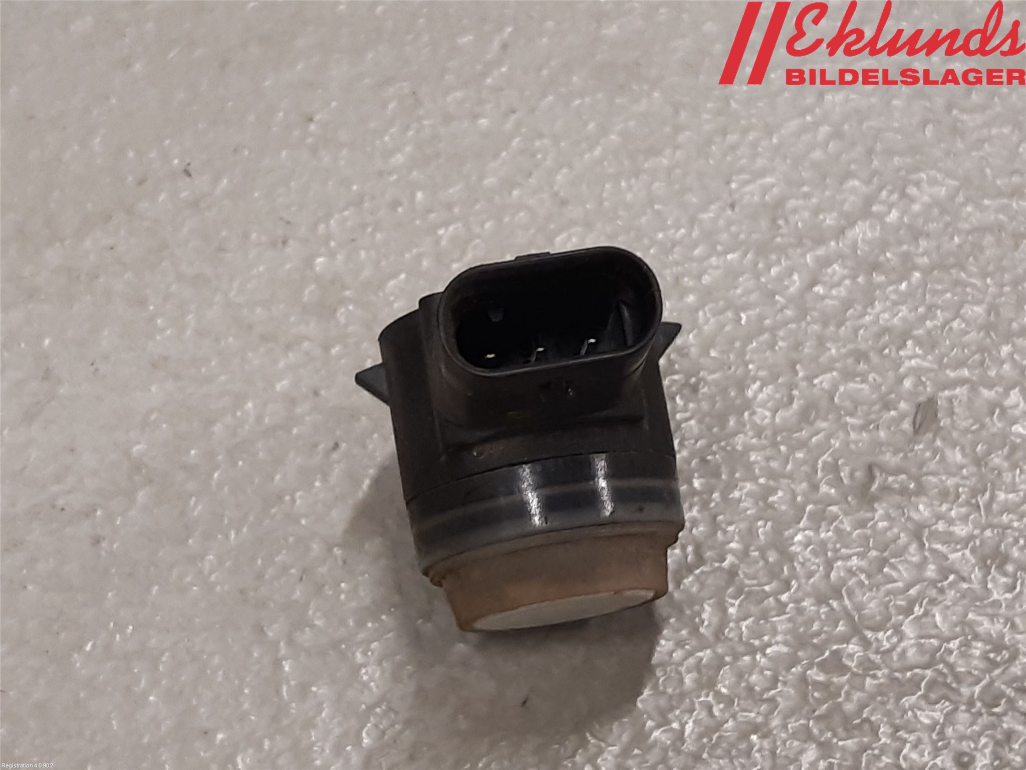 Mercedes-Benz MB E-KLASS (W212) 09-16 Parkeringshjälp Frontsensor