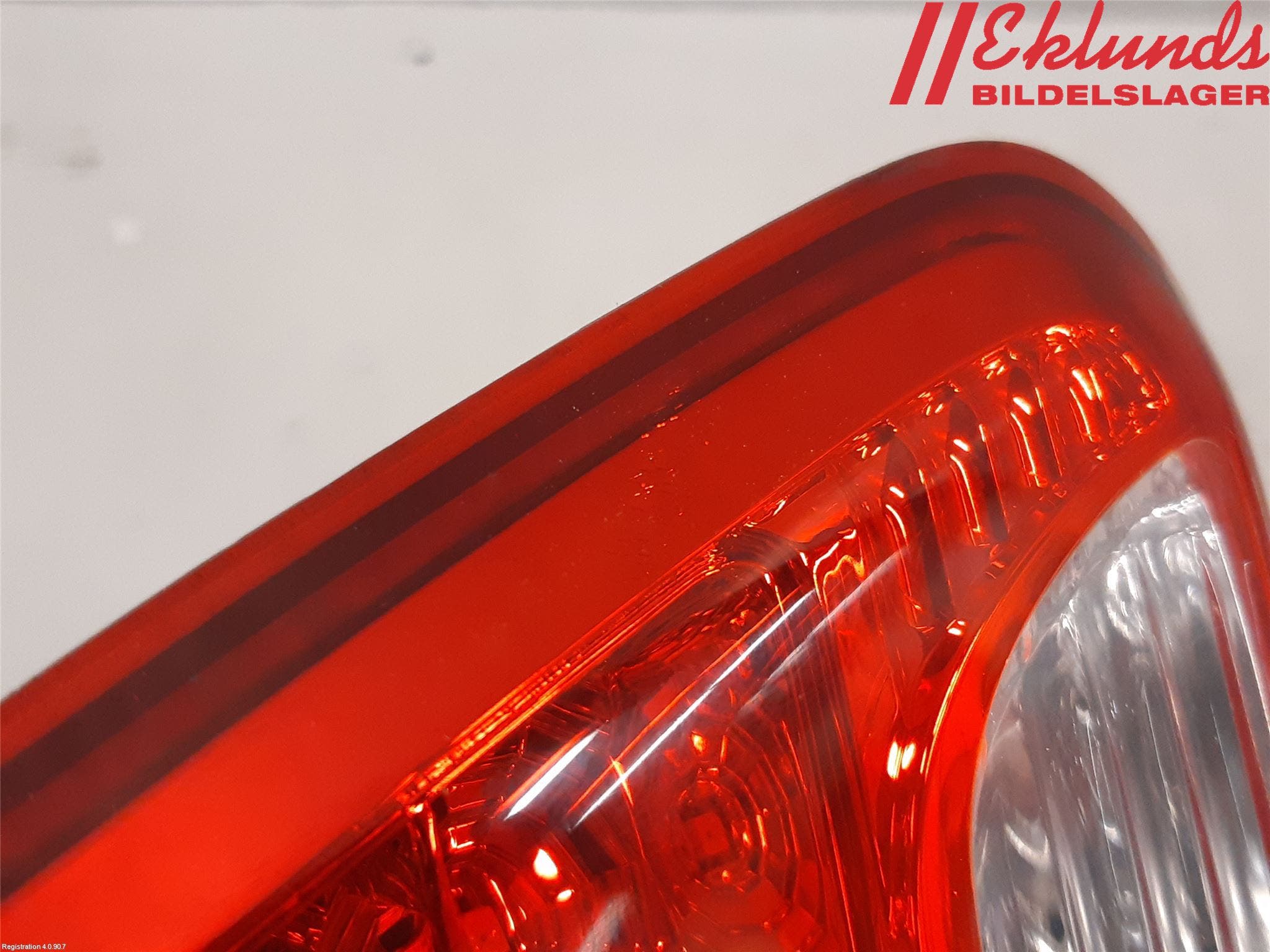 Kia SORENTO 10-14 Bakljus Lucka Vä