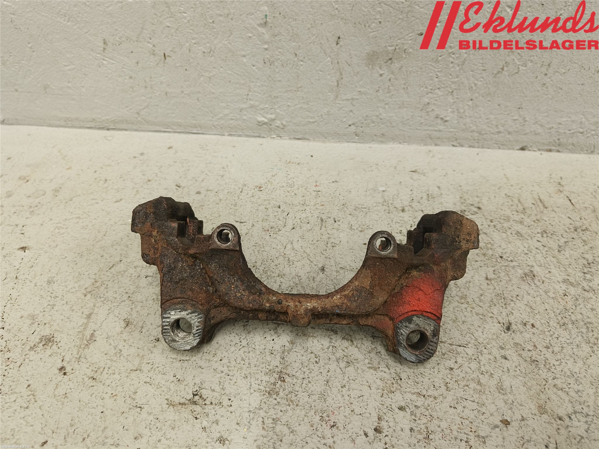 Audi Q3 8U 12-18 Bromsokshållare