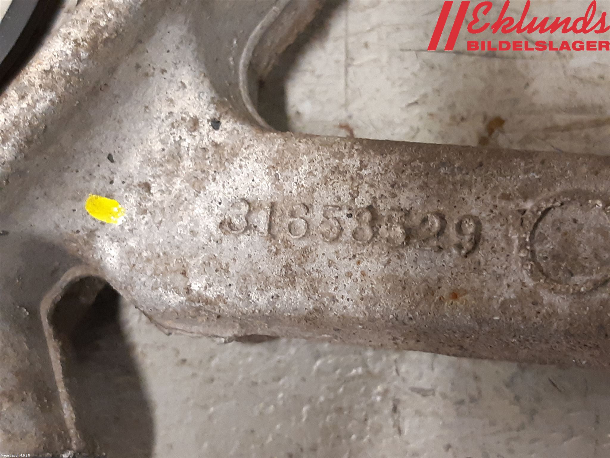 Volvo V90 17->> Hjullagerhus-Spindel Vä B