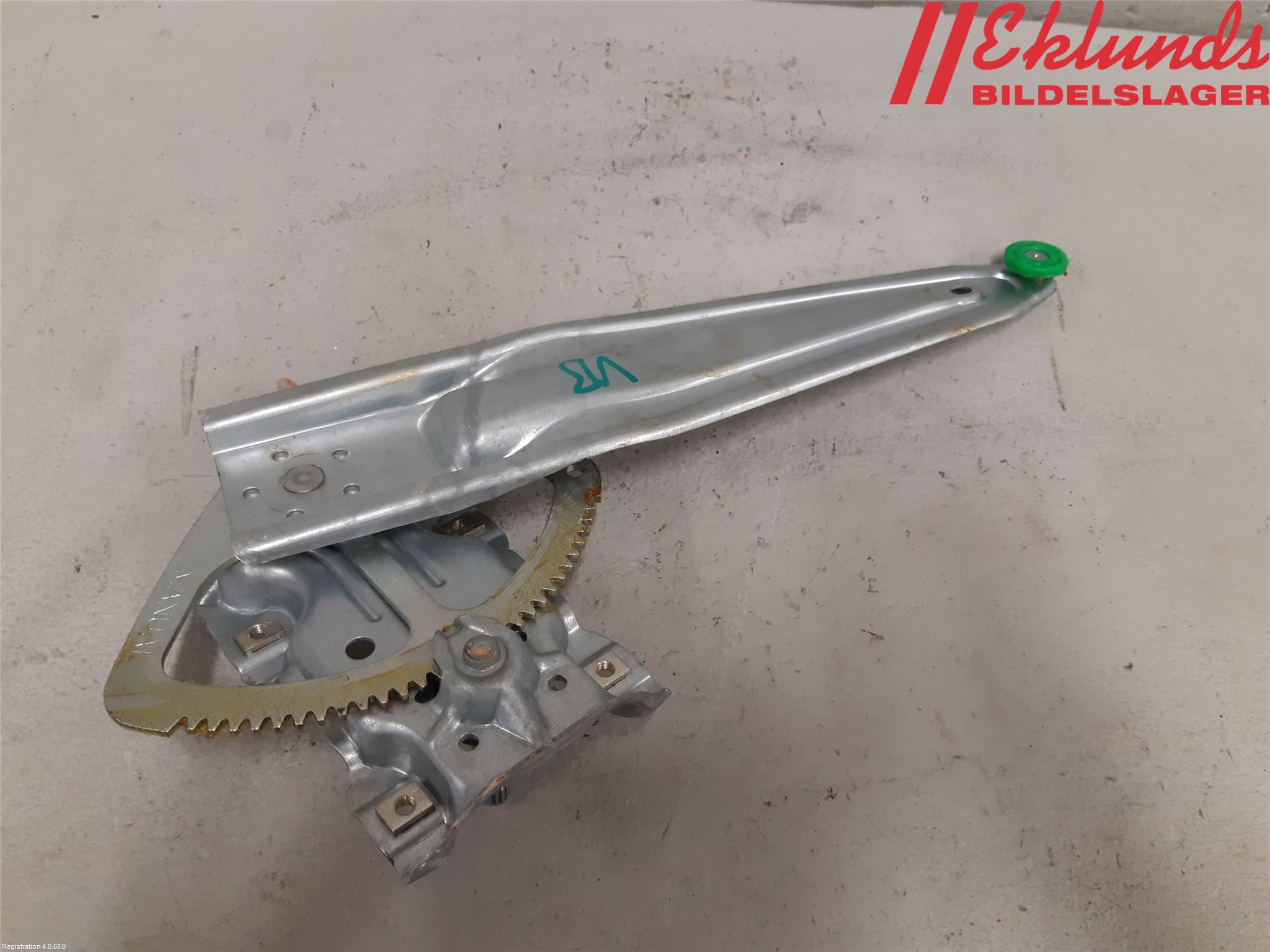 Toyota YARIS XP130 15-20 Fönsterhissats Manuell