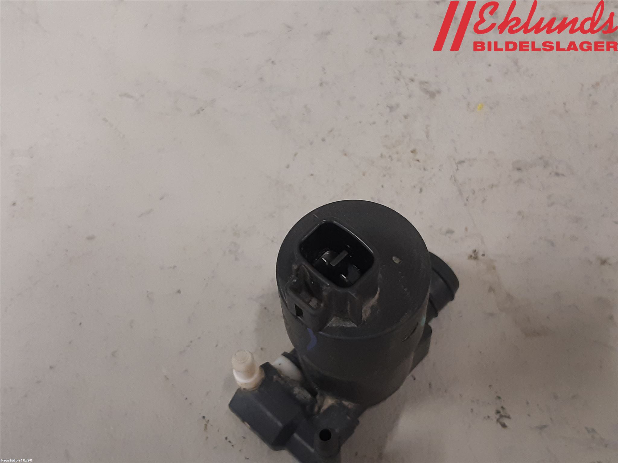Toyota C-HR 16-23 Spolarpump Vindruta