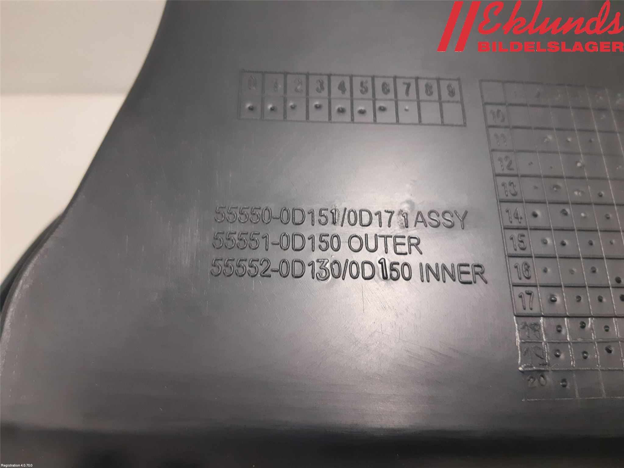 Toyota YARIS XP130 15-20 Handskfack