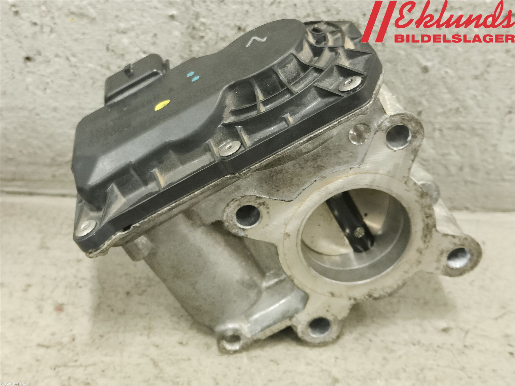 Nissan MICRA 17- Injspjällhus