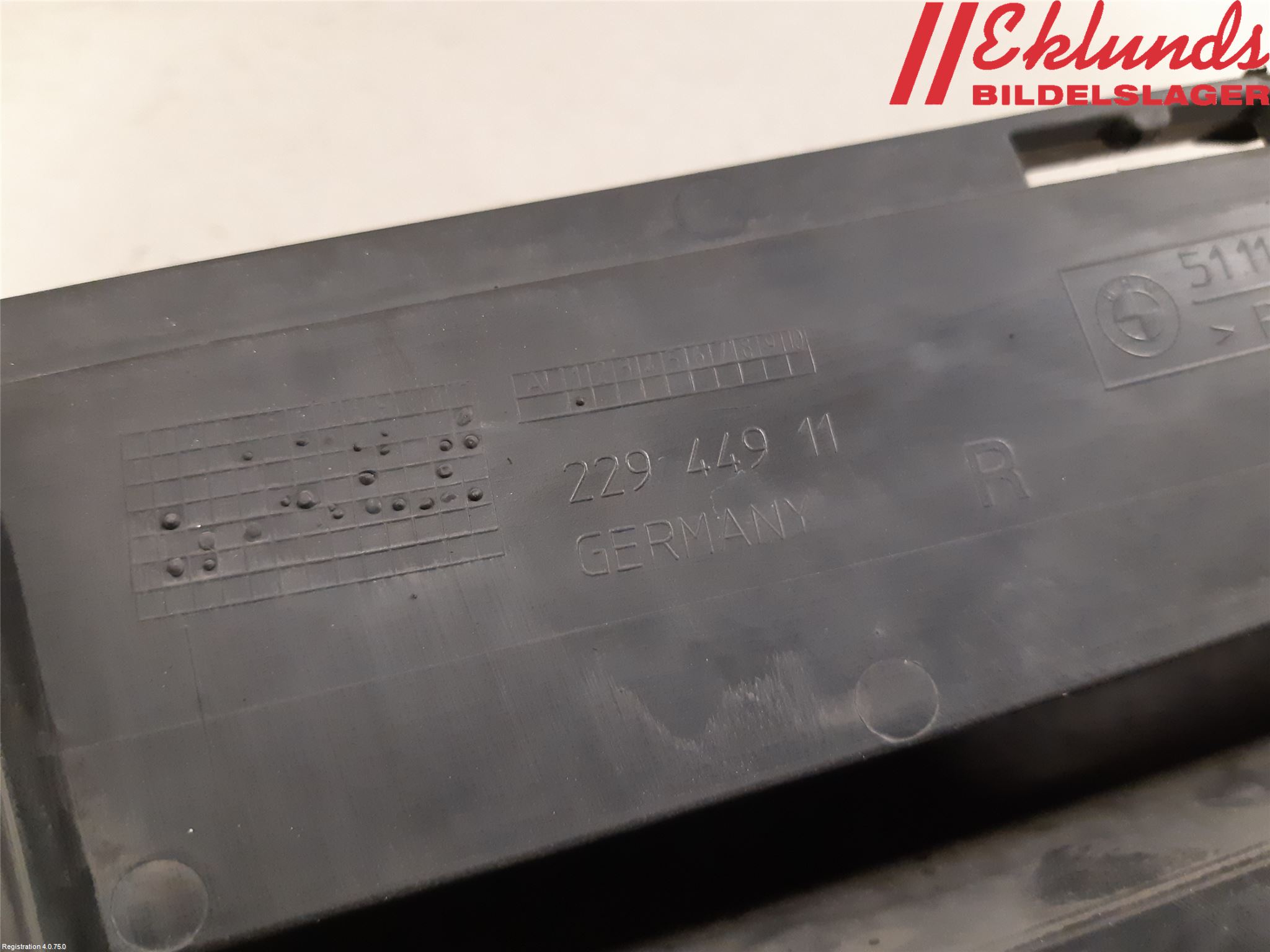 BMW 3 E90/91 SED/TOU 05-12 Stöt Utfyllnad-List-Grill