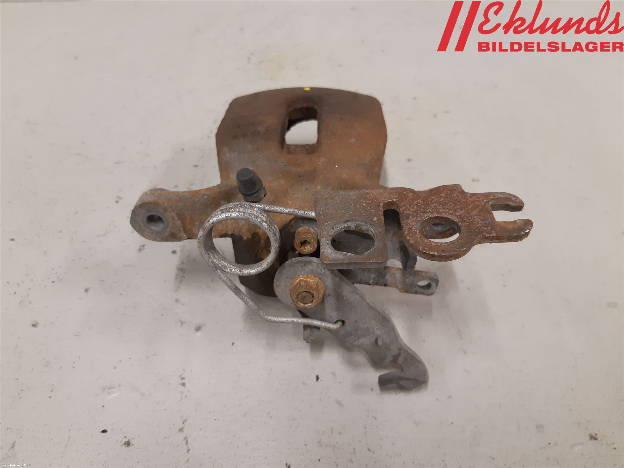 Volkswagen VW CADDY 16-20 Bromsok Bak Vänster