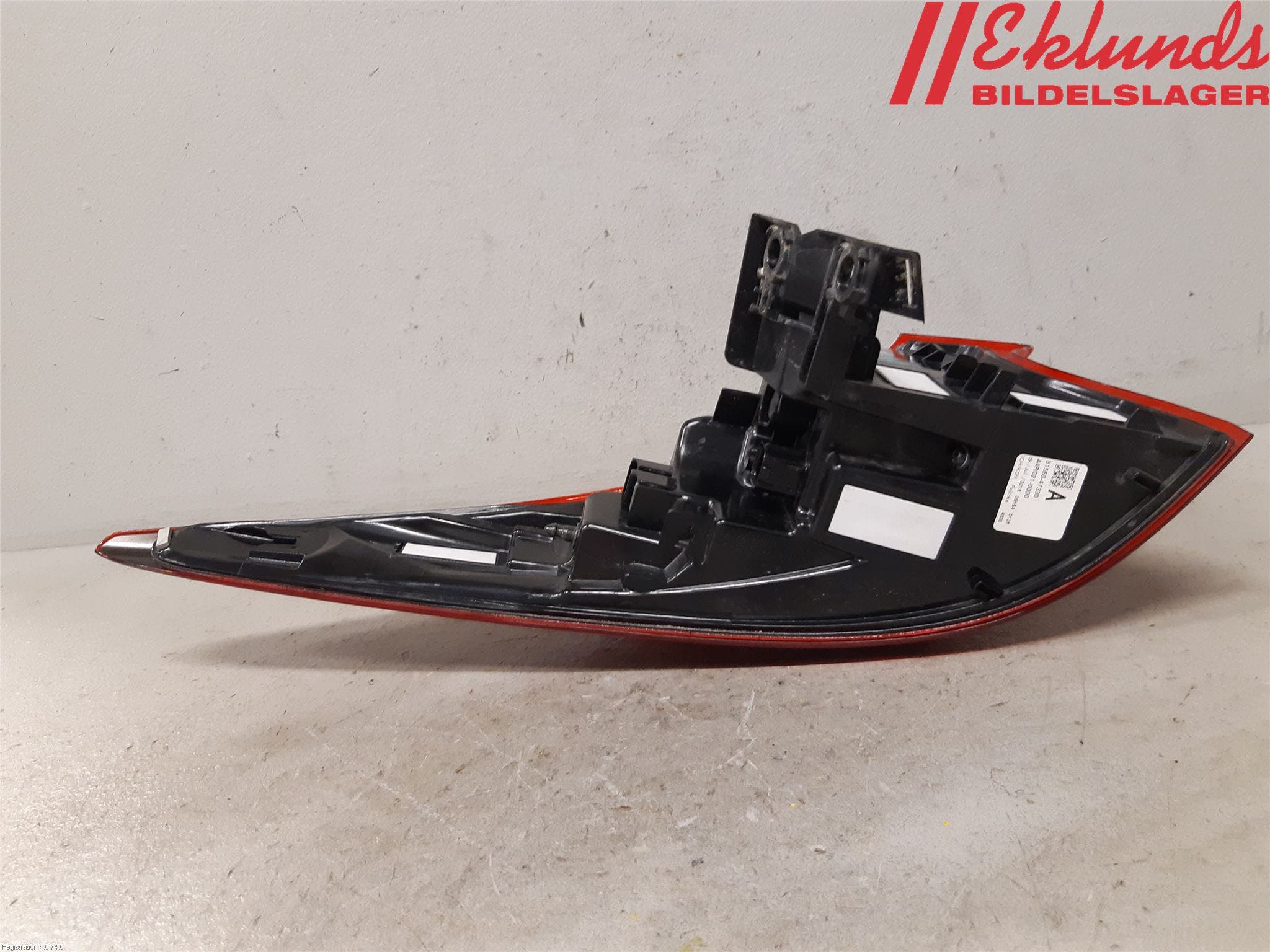 Toyota PRIUS (ZVW50) 16-21 Bakljus Höger