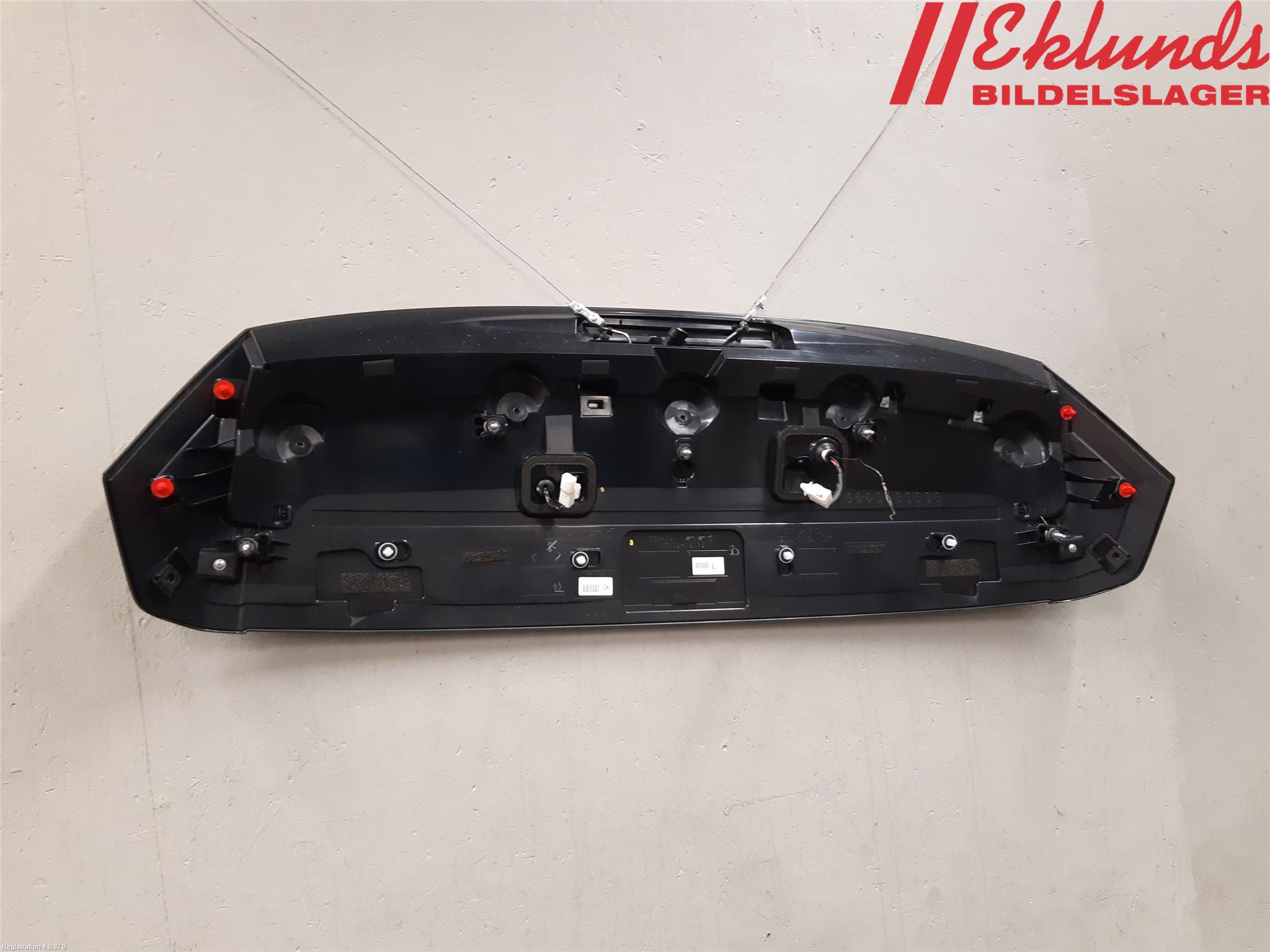 Lexus NX 340h/450h+ 21- Spoiler Baklucka