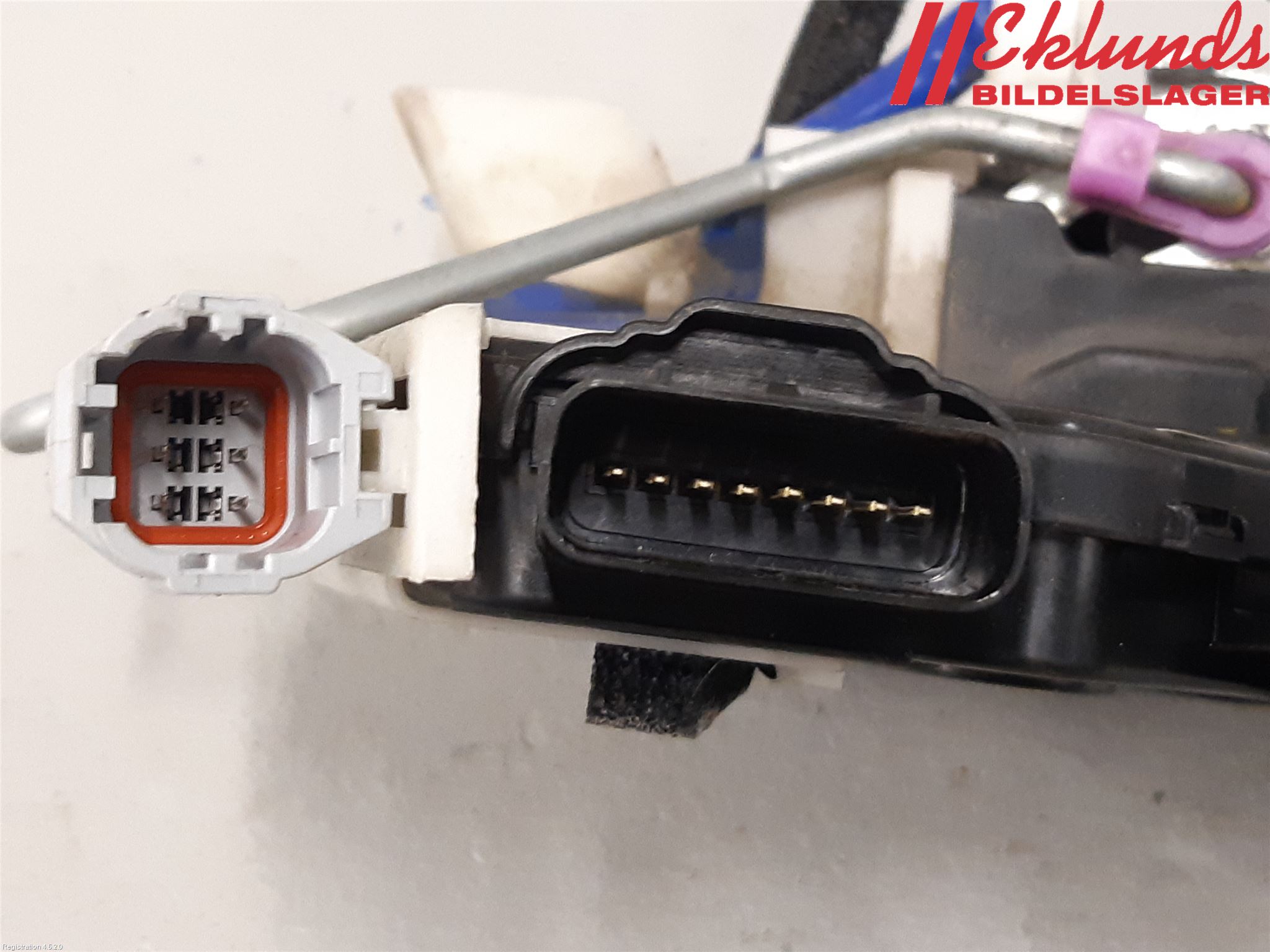 Kia OPTIMA 16-20 Låskista-Dörrlås