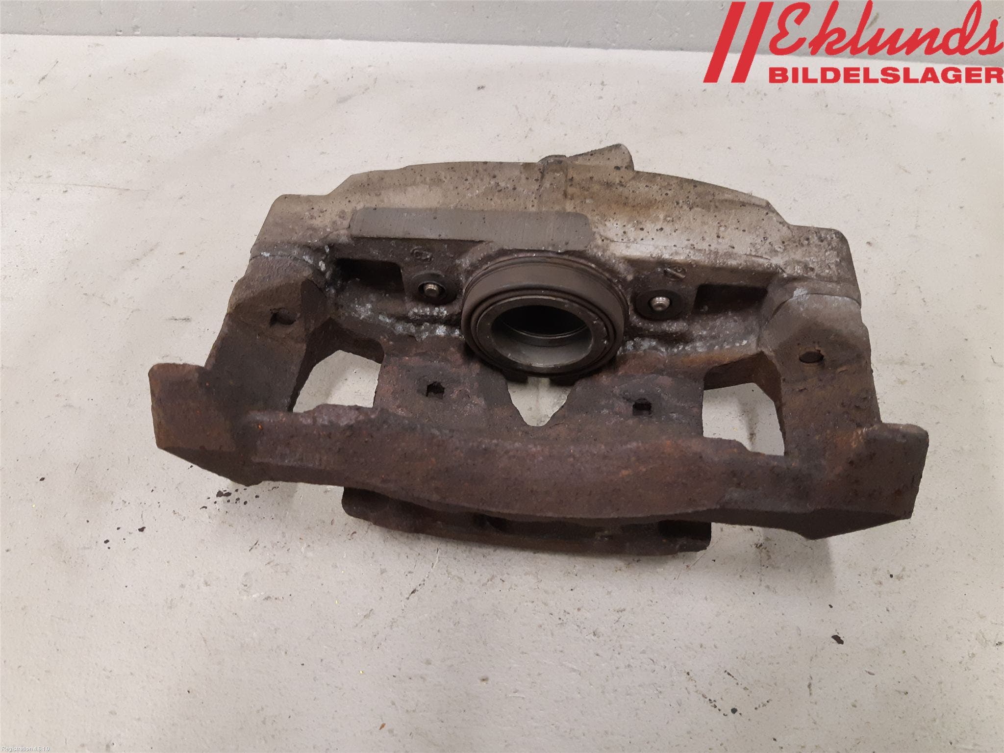 Volvo V60 14-18 Bromsok Fram Höger