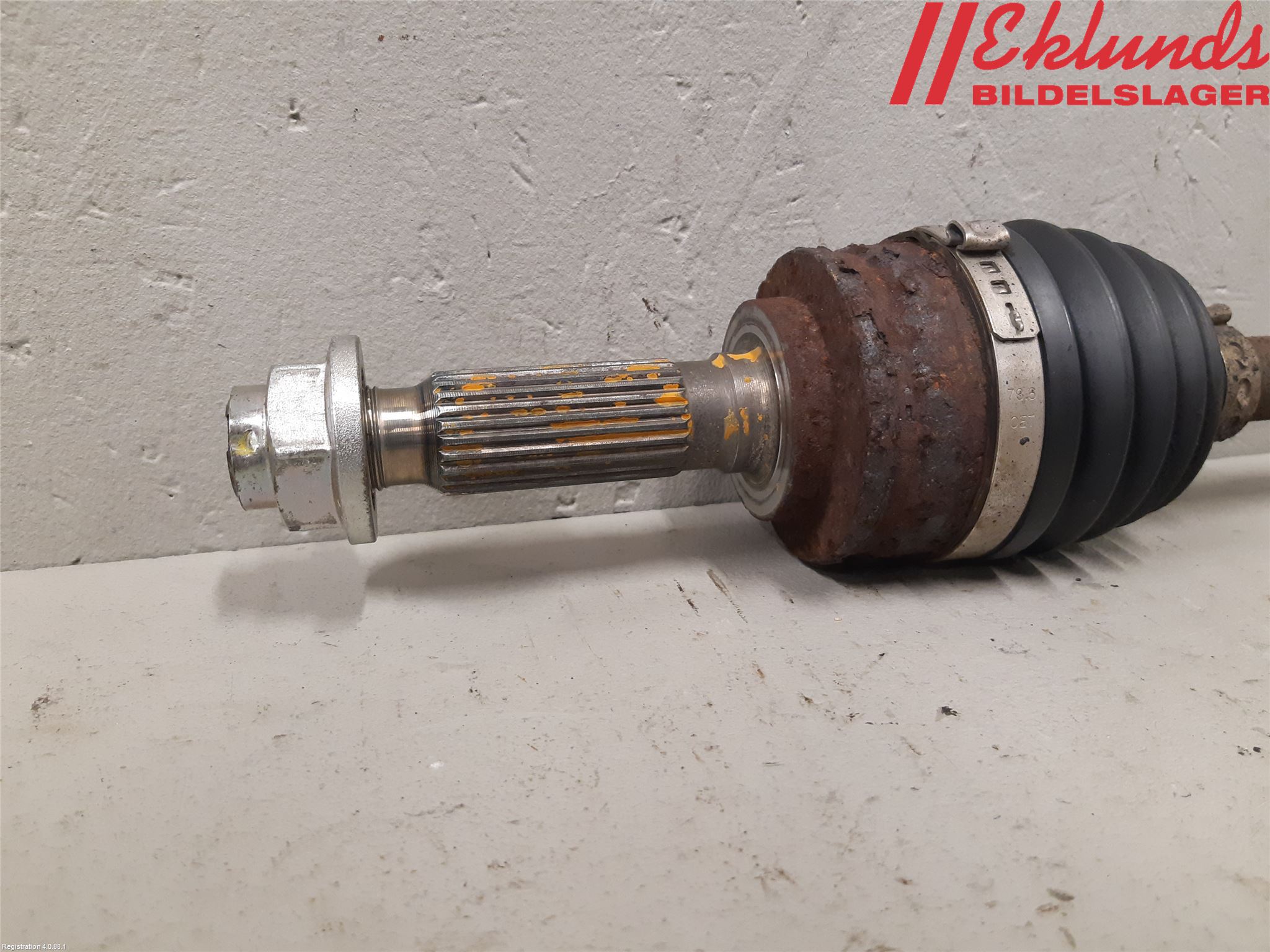 Mitsubishi OUTLANDER 13-21 Drivaxel Bak Höger