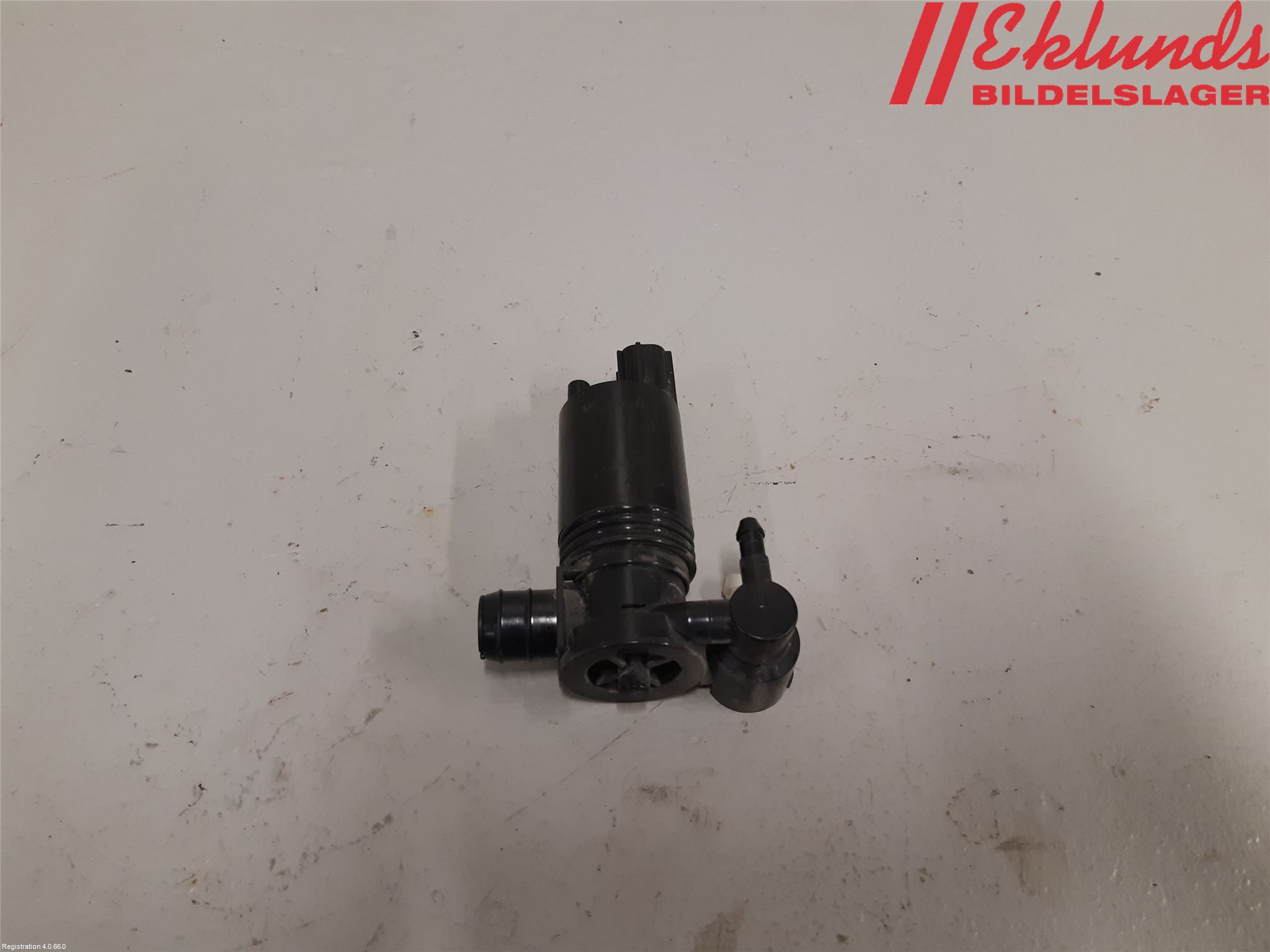 Volvo V40 12-19 Spolarpump Vindruta