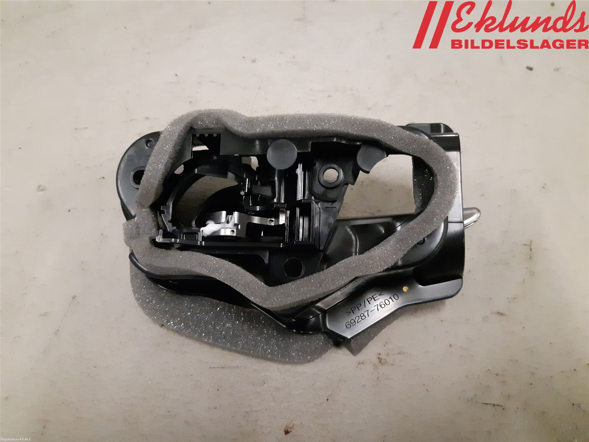 Lexus UX/300e 19- Dörrhandtag Inre Hö