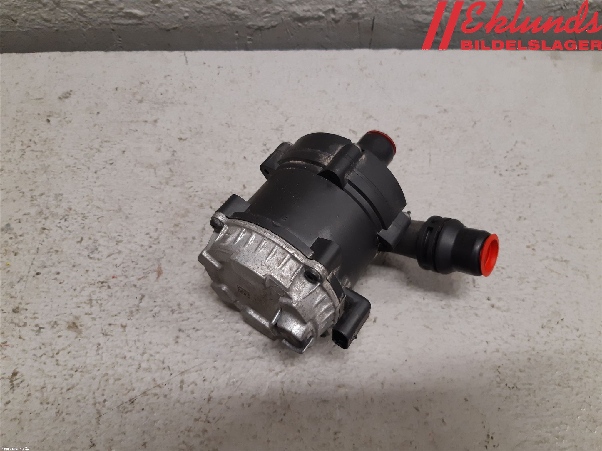 BMW 5 G30/G31/F90 17-23 Vattenpump