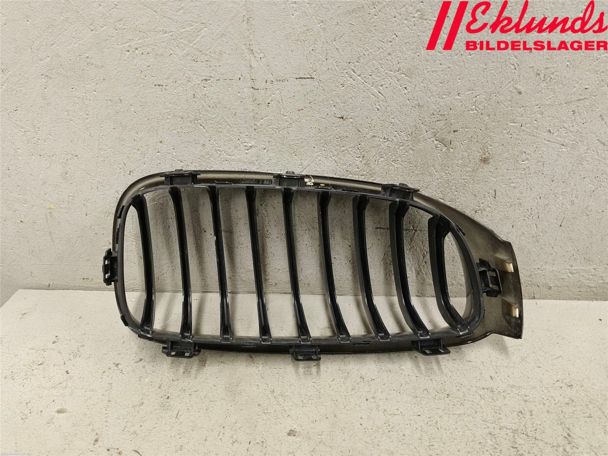 BMW 3 GT F34 13-19 Grilldel Mitt