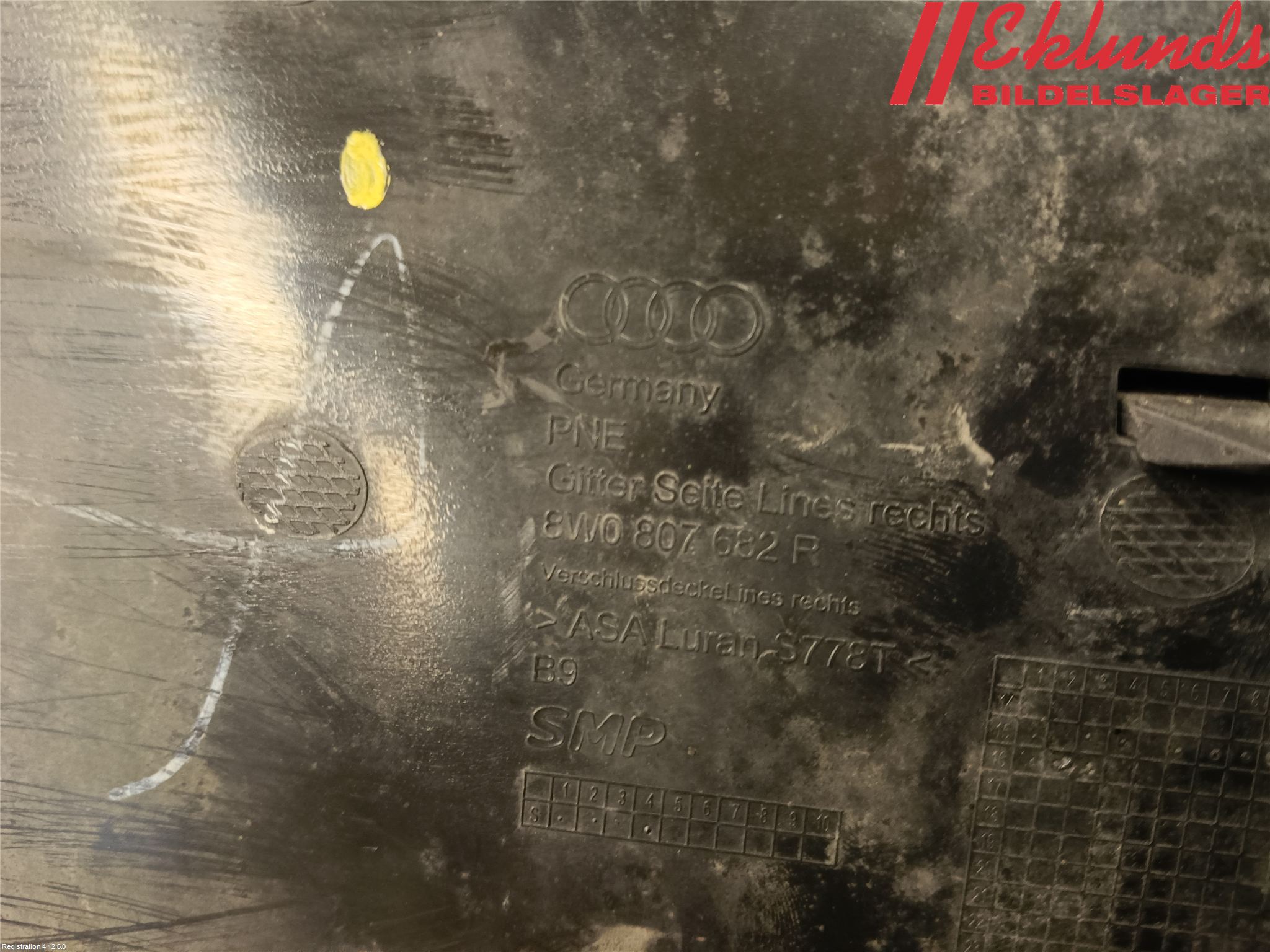 Audi A4/S4 B9 16-19 Stöt Utfyllnad-List-Grill