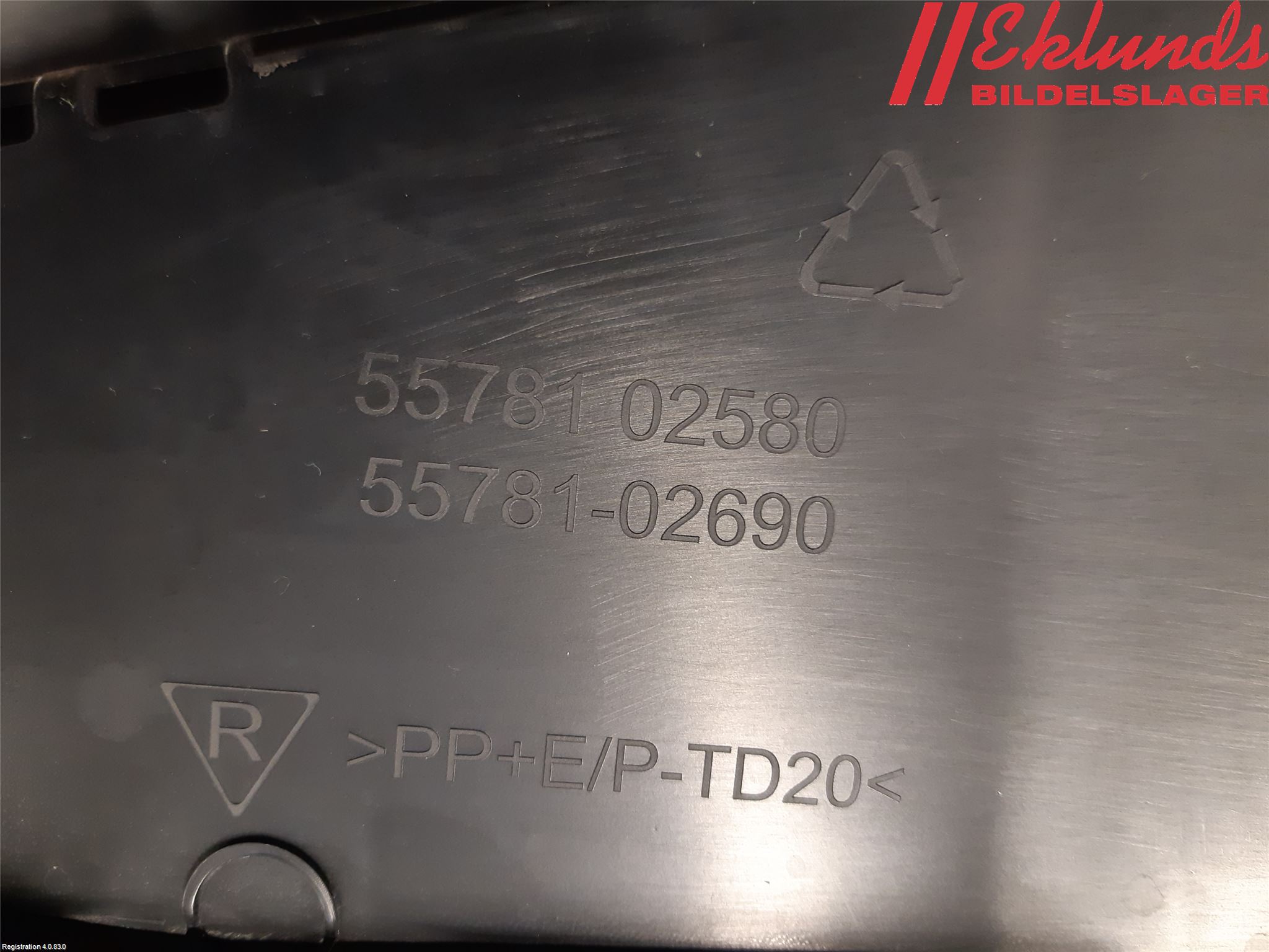 Toyota COROLLA 19- Torpedplåt-Torpedplast