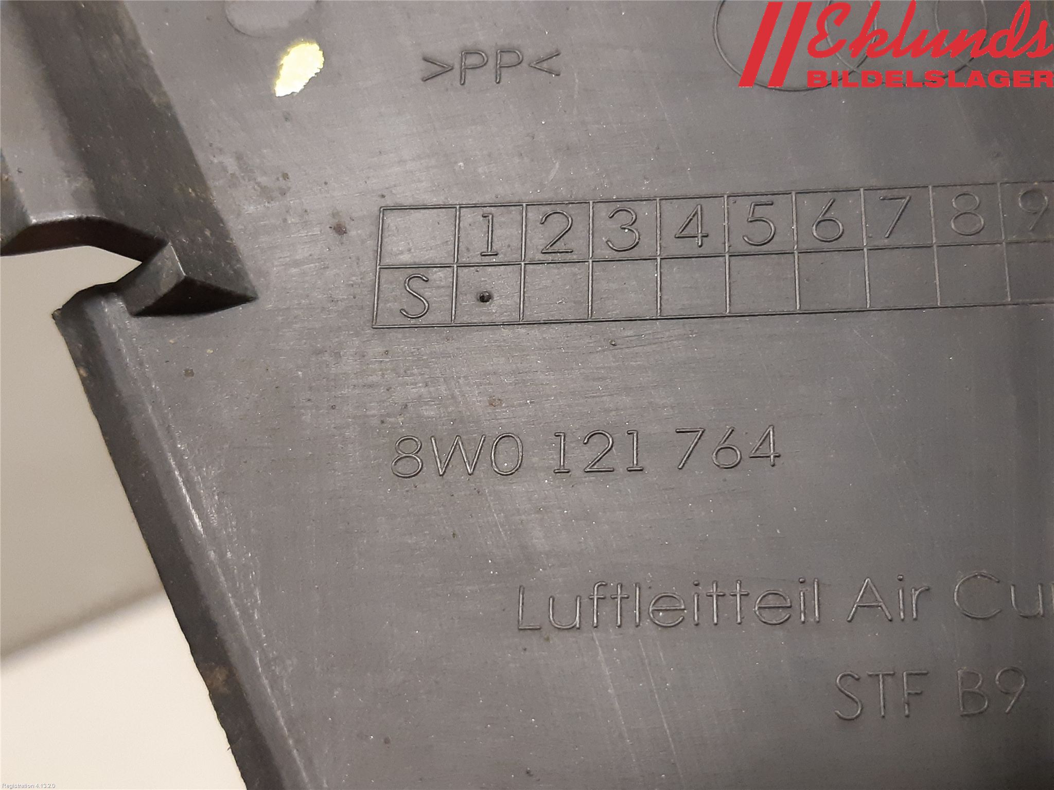 Audi A4/S4 B9 16-19 Stöt Utfyllnad-List-Grill