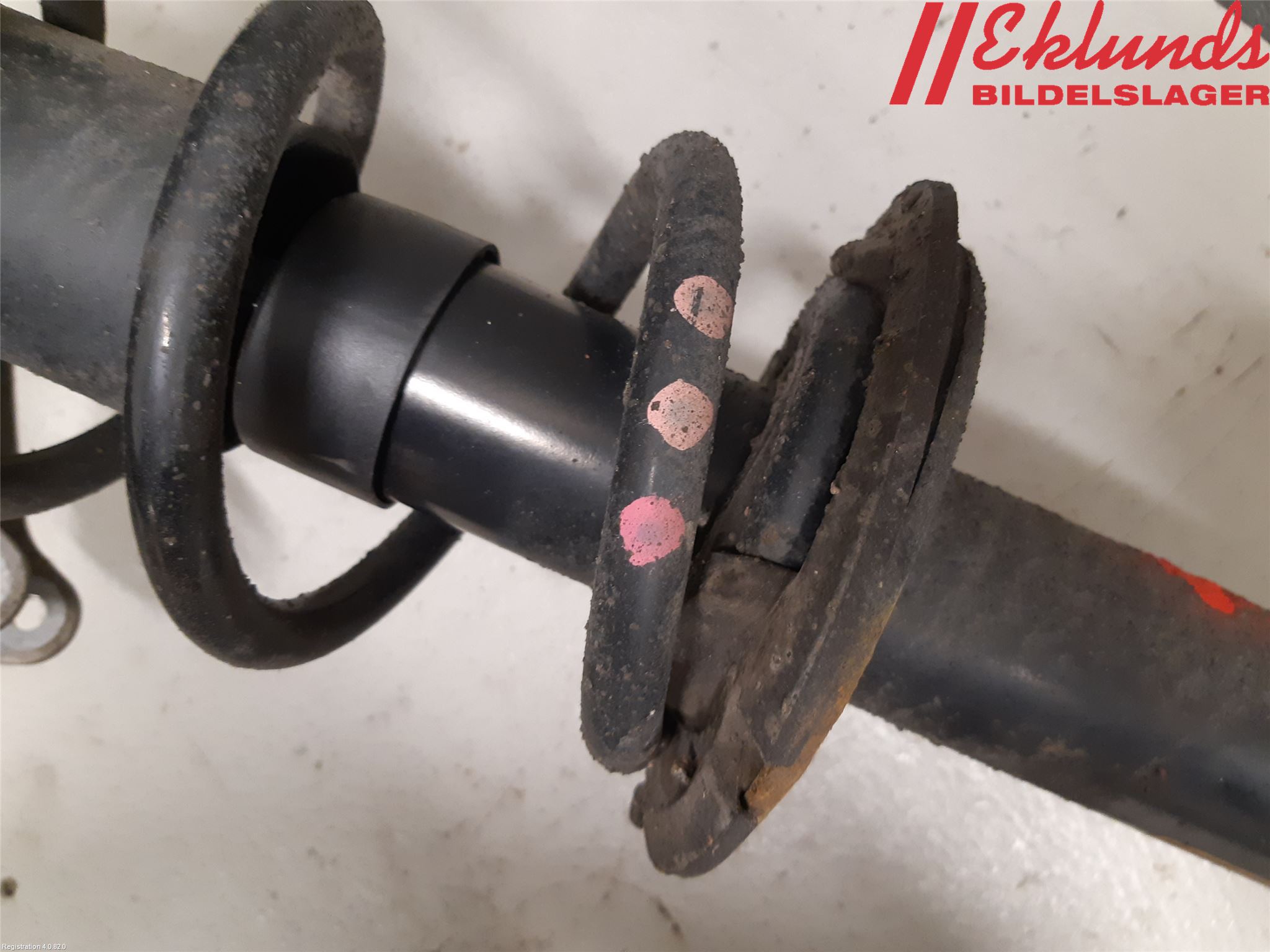 Audi A5 07-16 Fjäderben Fram Vänster