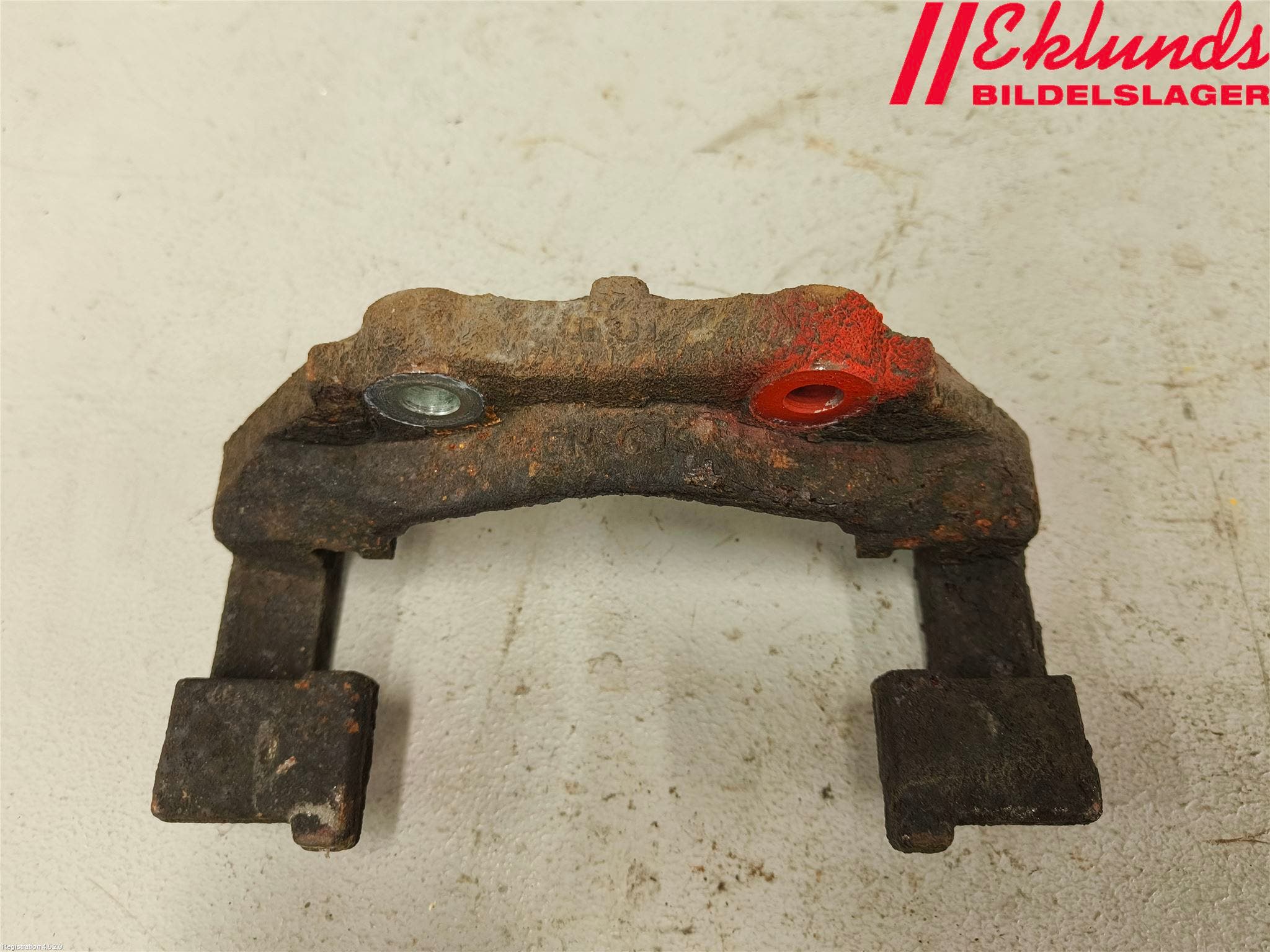 Citroen BERLINGO 08-18 Bromsokshållare