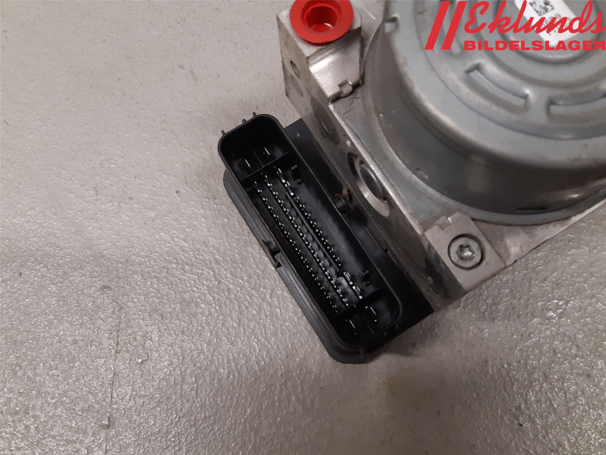 Volkswagen VW PASSAT 15-19 Abs Hydraulaggregat