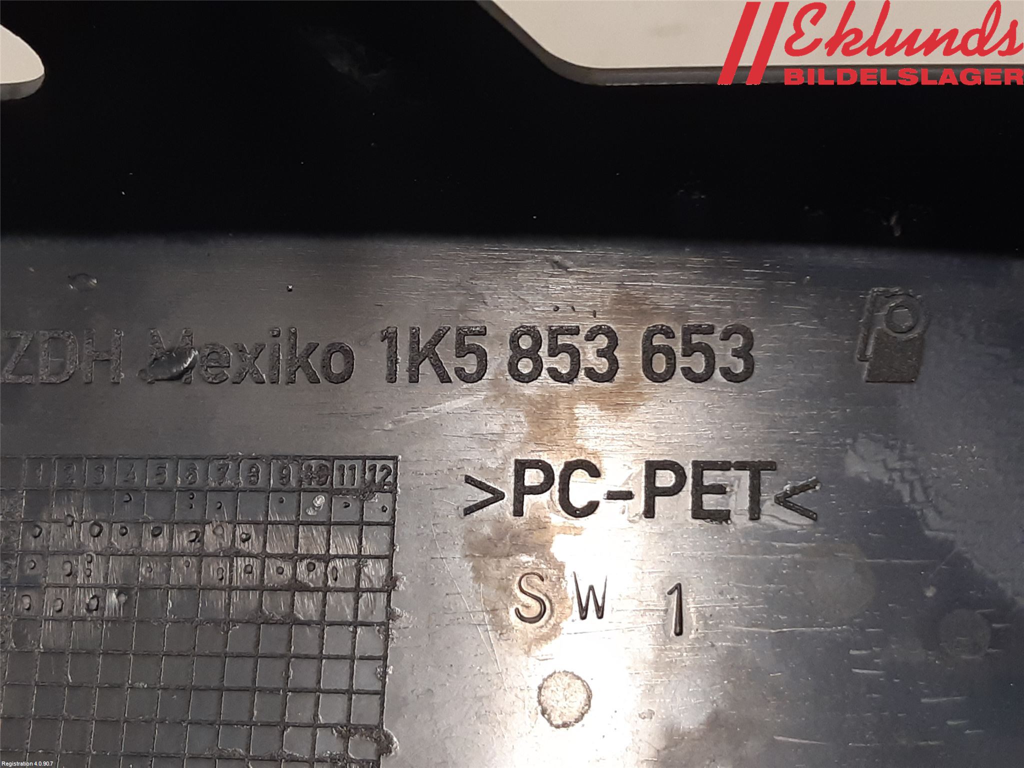 Volkswagen VW GOLF V 04-09 Grill Komp